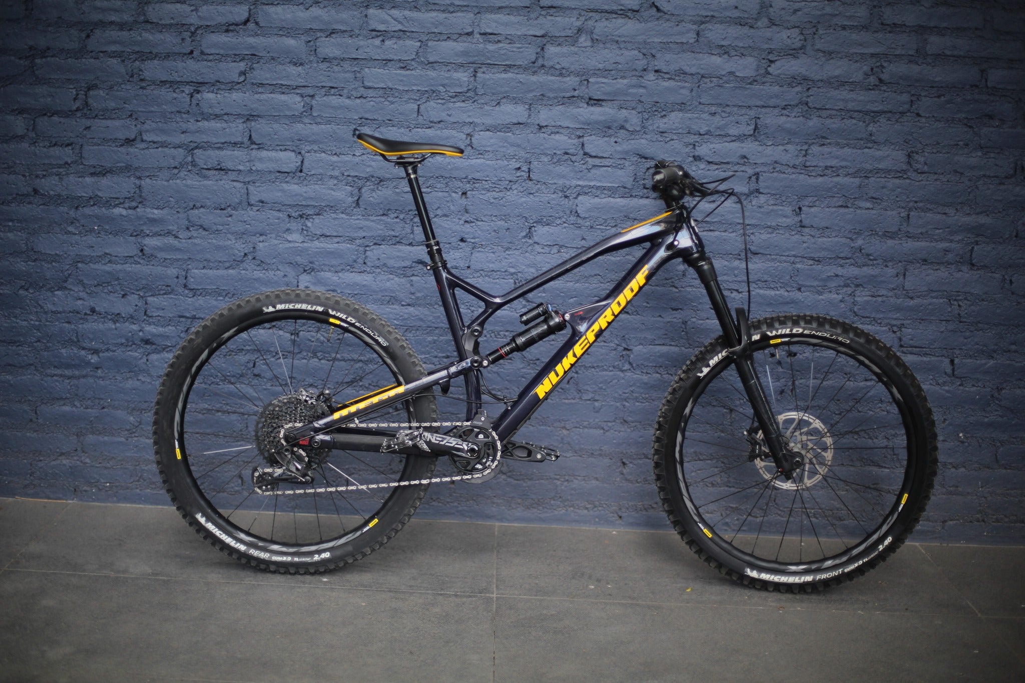Bicicleta De Montaña Doble Suspension Nukeproof Mega Carbon