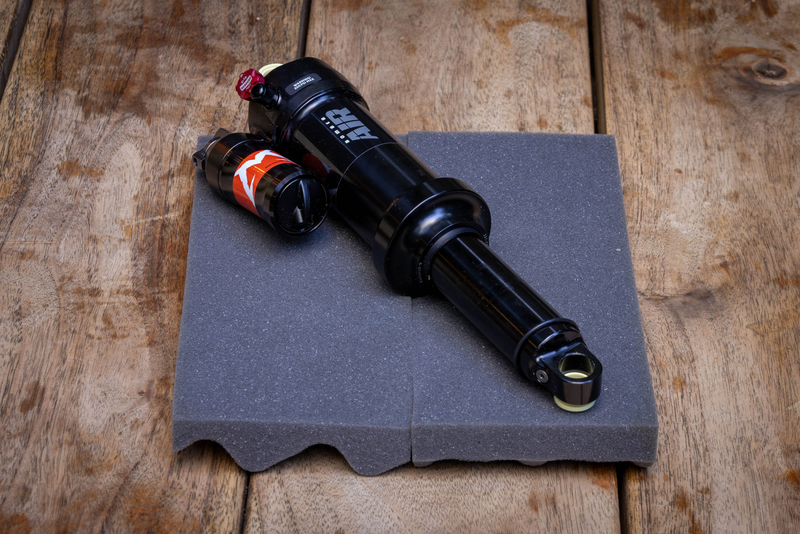 Shock Marzocchi Bomber 250*75 NUEVO