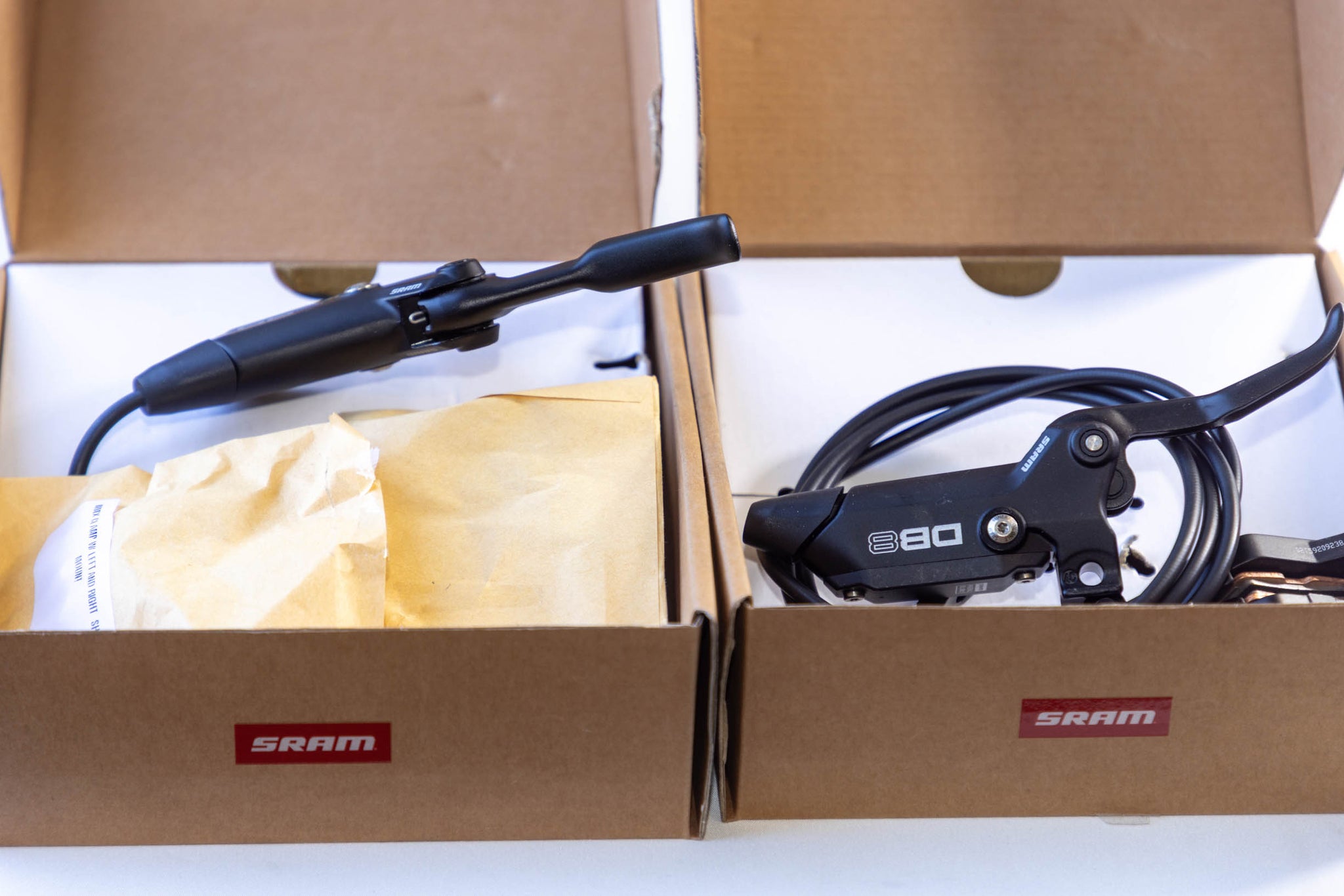 Frenos SRAM DB8 (Nuevo)