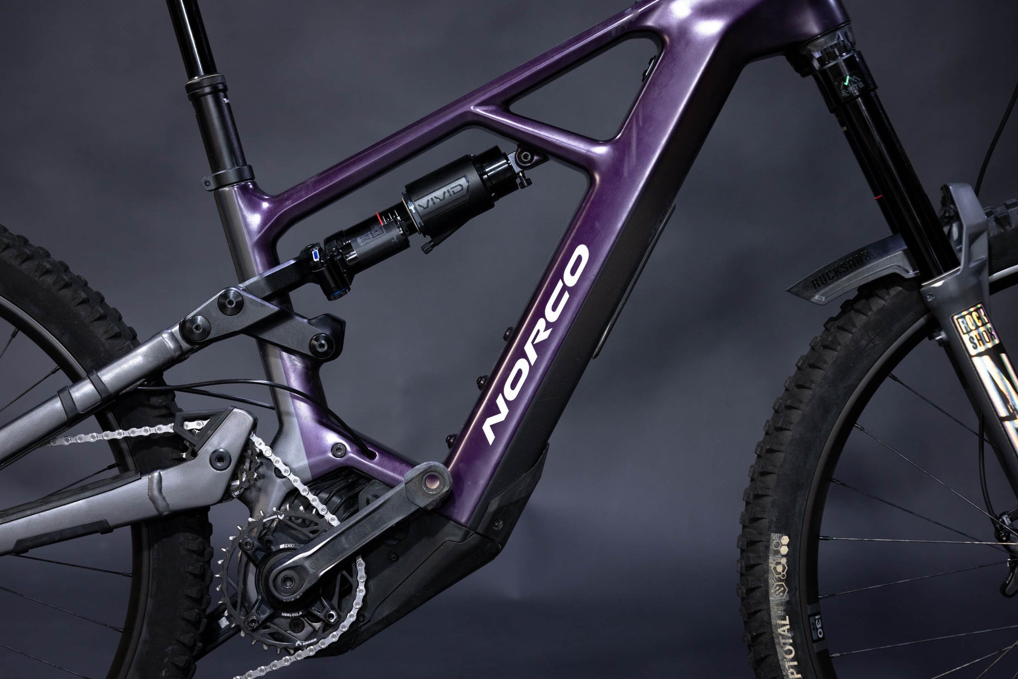 Bicicleta De Montaña asistida Doble Suspension Norco Fluid 29" Talla Medium (2023) Seminueva