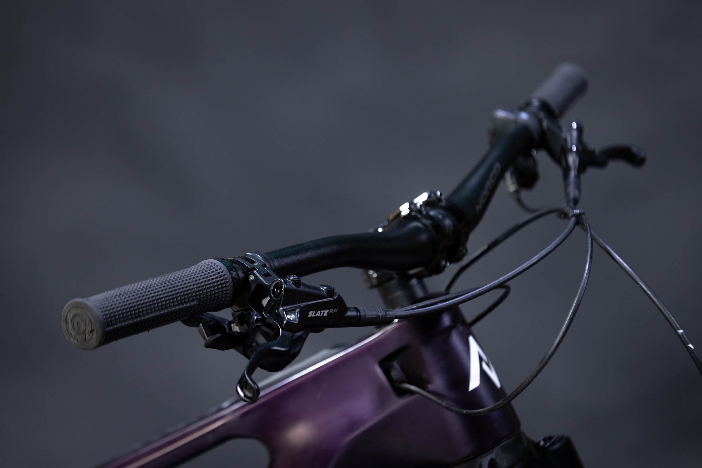 Bicicleta De Montaña asistida Doble Suspension Norco Fluid 29" Talla Medium (2023) Seminueva