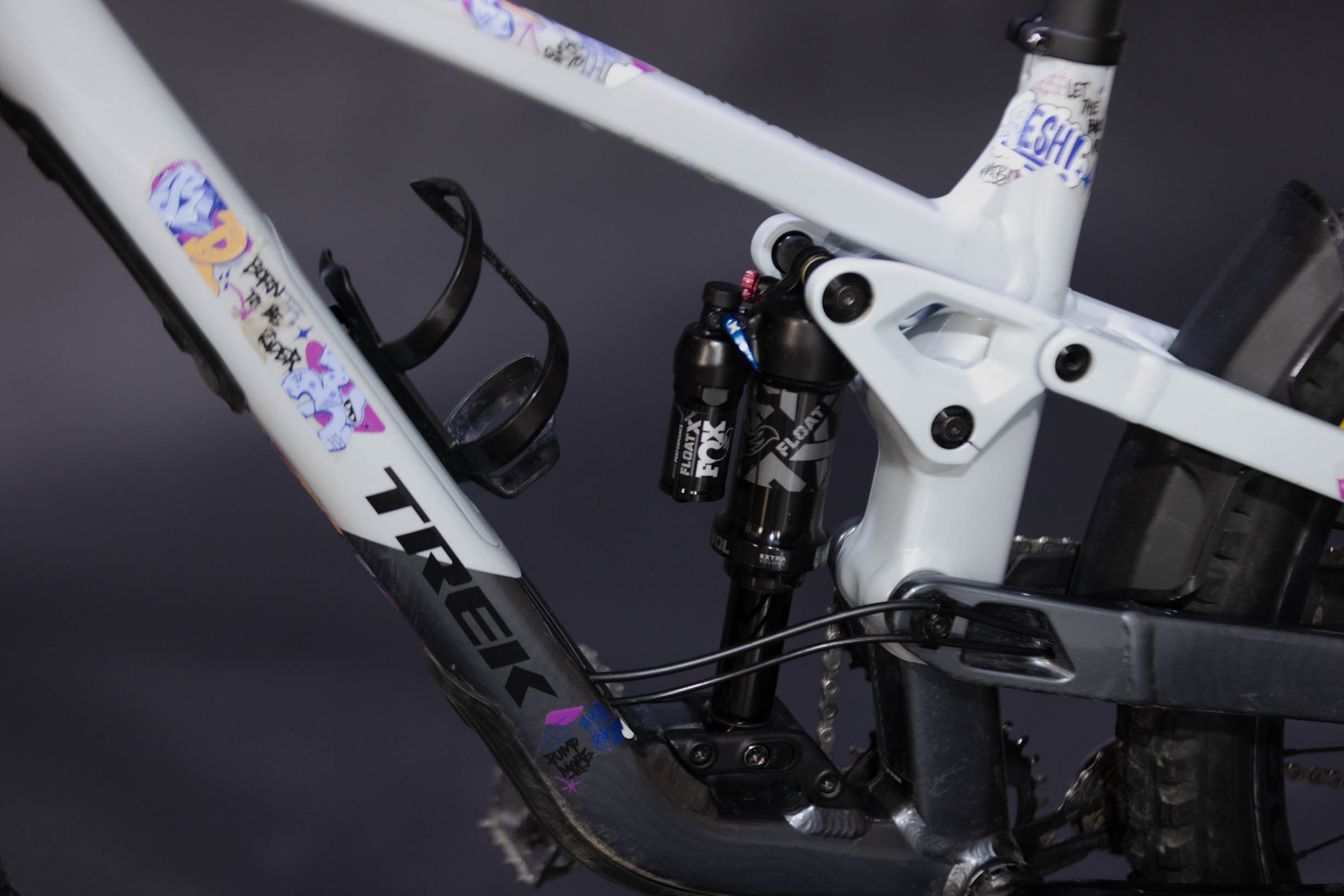 Bicicleta de Montaña Doble Suspensión Trek Slash Large 27.5/29" Talla Medium Seminueva (2024) Seminueva