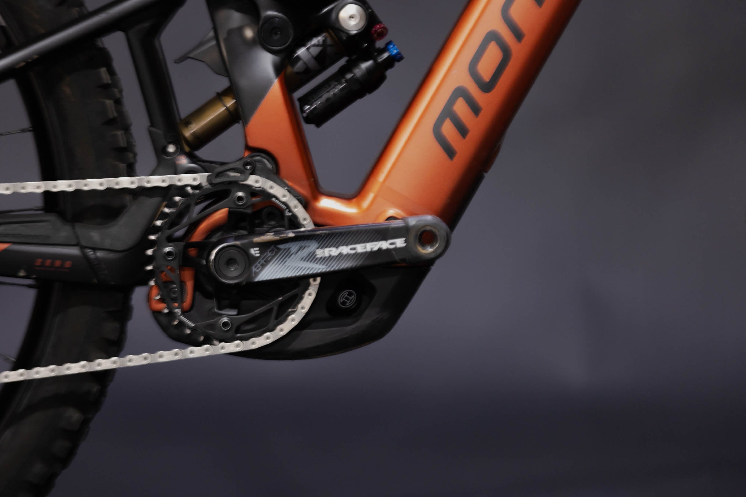 Bicicleta de Montaña Asistida Doble Suspensión Mondraker Crafty rr 29" Talla Medium (2025) Seminueva