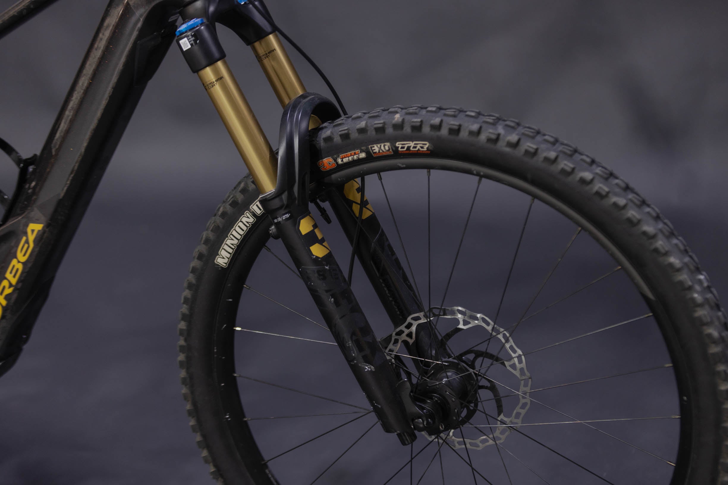 Bicicleta de Montaña Asistida Doble Suspensión Orbea Wild E 29" Talla Medium (2023) Seminueva