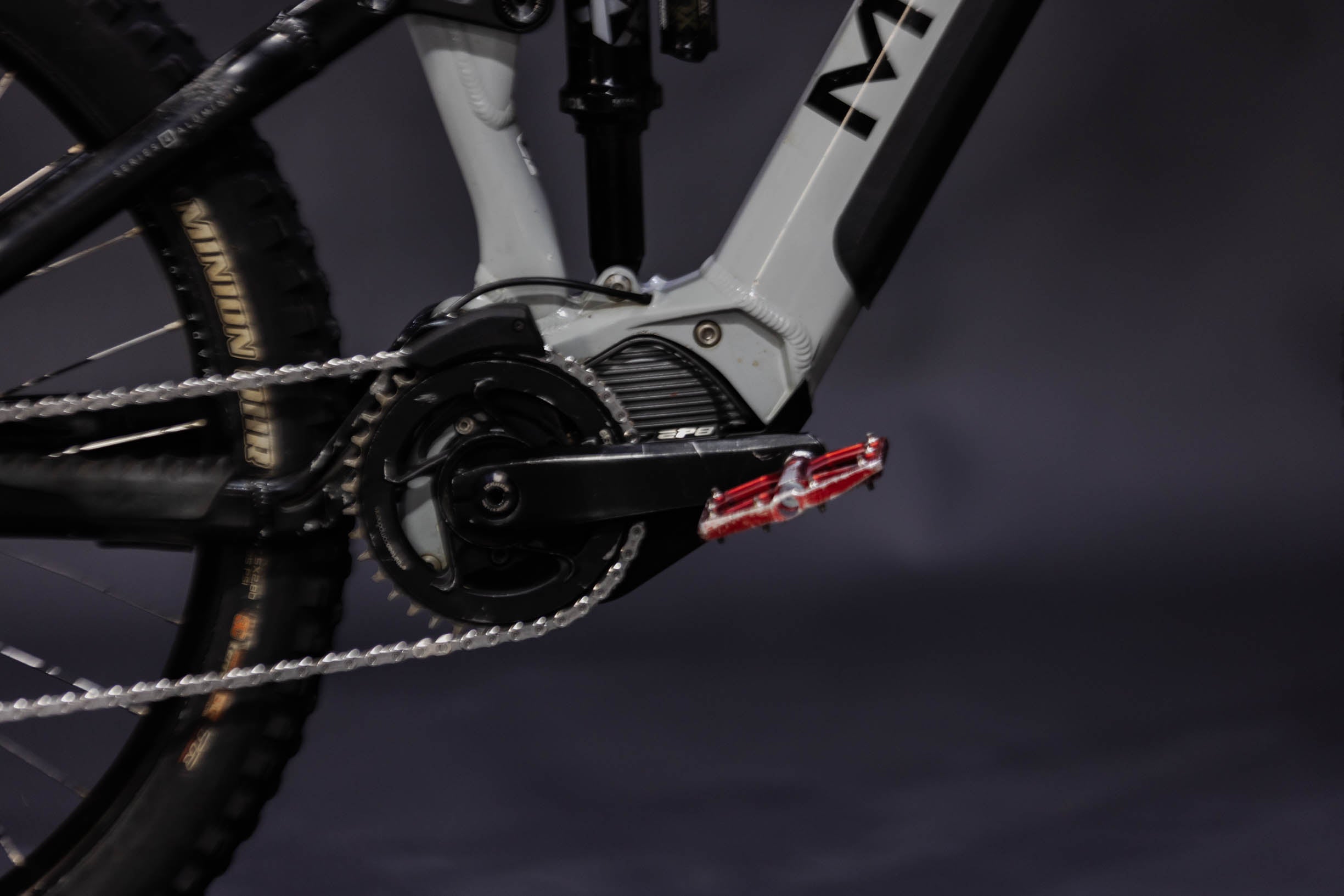 Bicicleta de Montaña Asistida Doble Suspensión Marin Alpine Trail E2 29/27.5" Talla Medium (2023) Seminueva