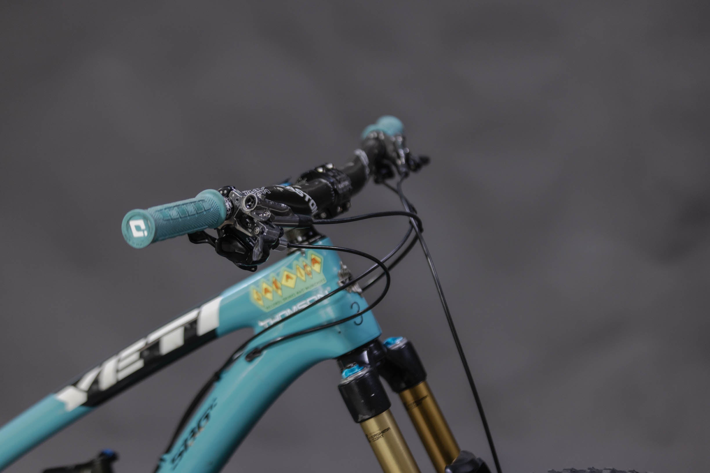 Bicicleta de Montaña Doble Supensión Yeti Cycles SB6 27.5" Talla Medium (2018) Seminueva