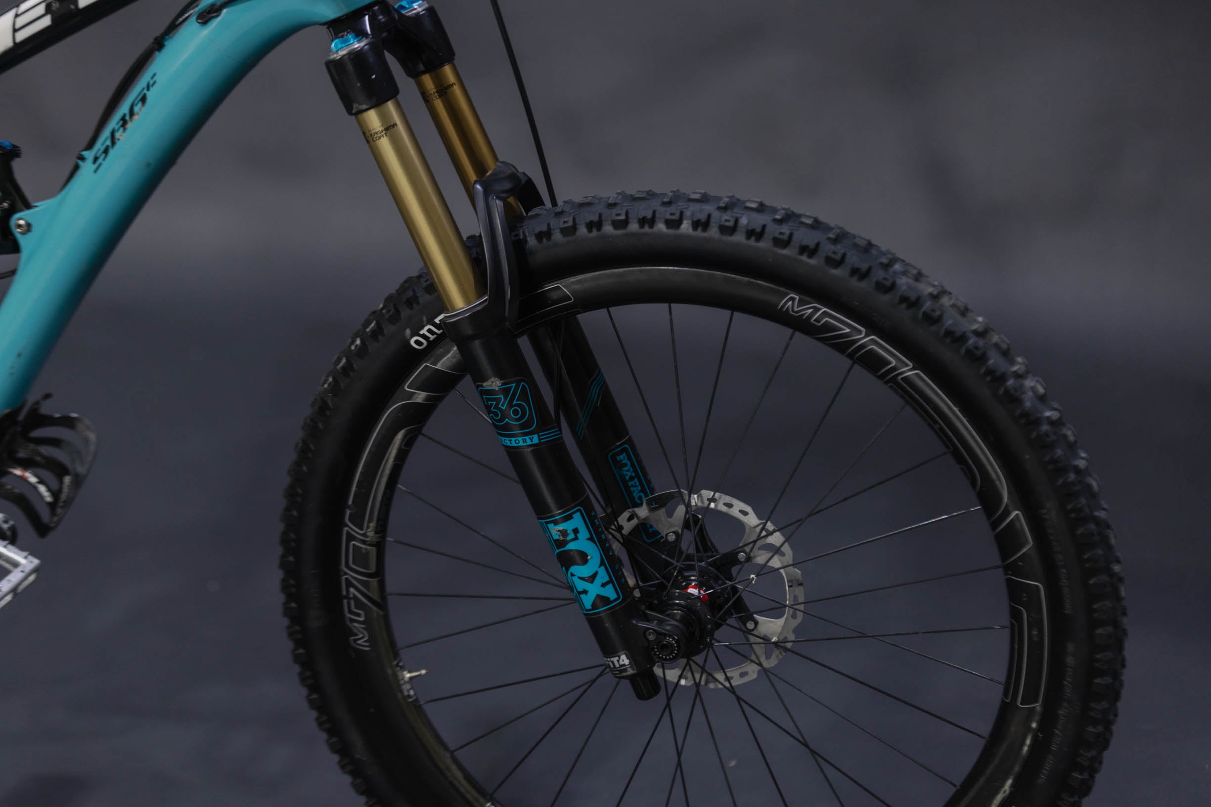 Bicicleta de Montaña Doble Supensión Yeti Cycles SB6 27.5" Talla Medium (2018) Seminueva