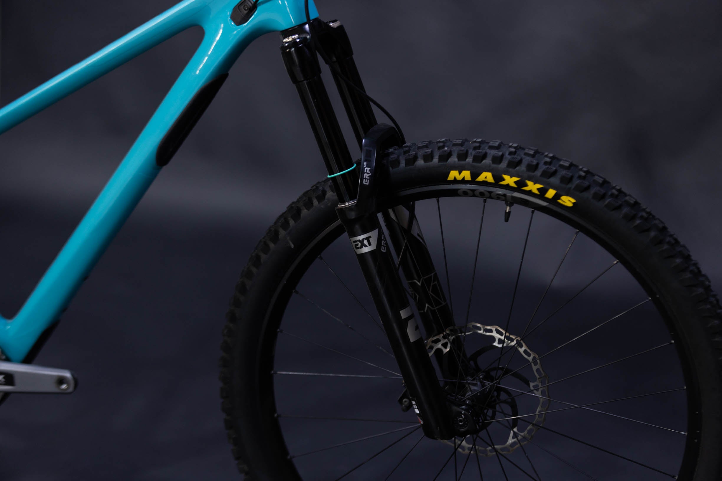 Bicicleta de Montaña Doble Suspension YT ARC Rodado 29" Talla Large (2024) Seminueva
