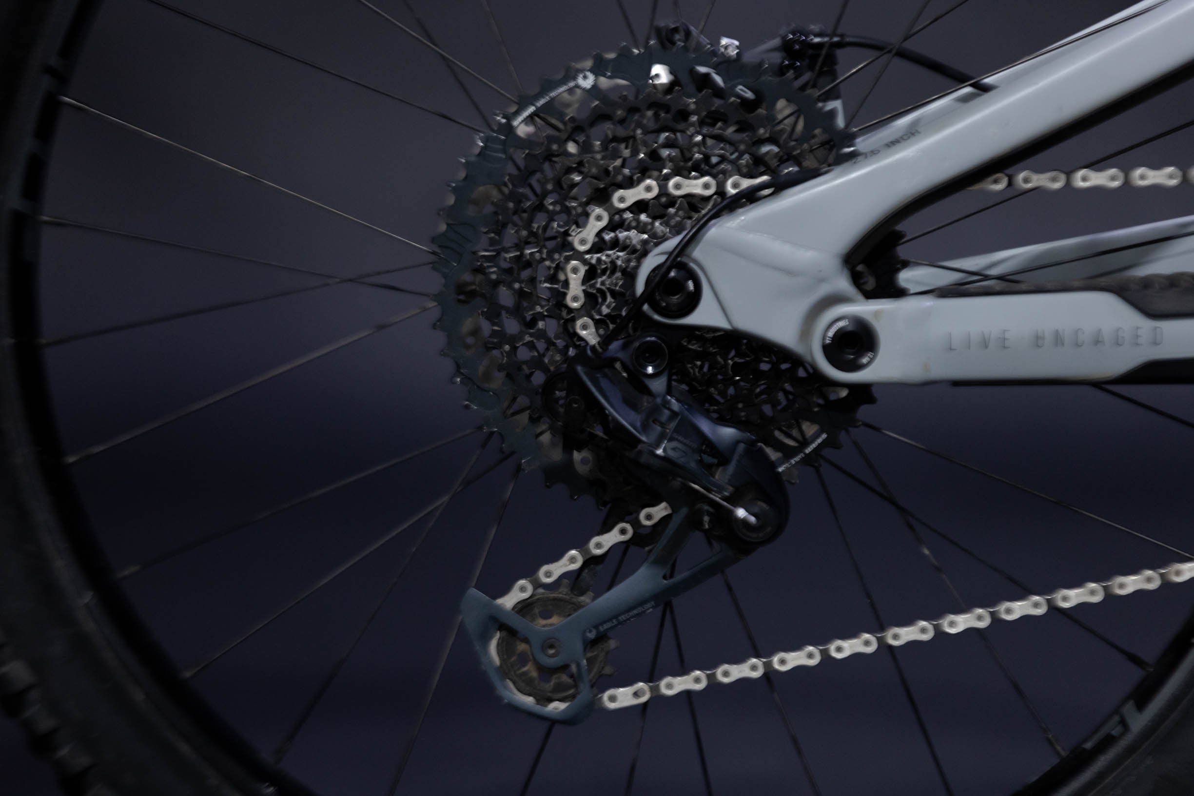 Bicicleta de Montaña Doble Suspension YT Capra MX Core 2 Rodado 27,5/29" Talla Medium (2023) Seminueva