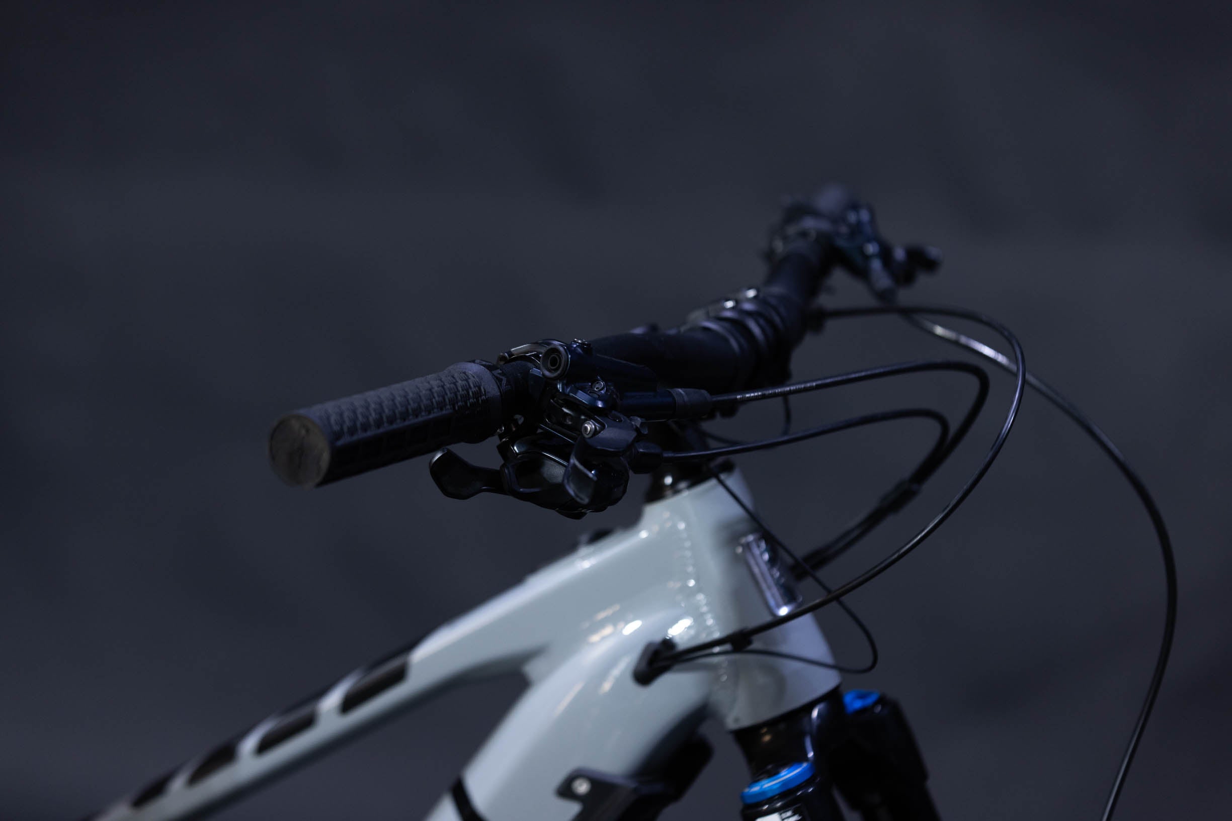 Bicicleta de Montaña Asistida Doble Suspensión Marin Alpine Trail E2 29" Talla Large (2022) Seminueva