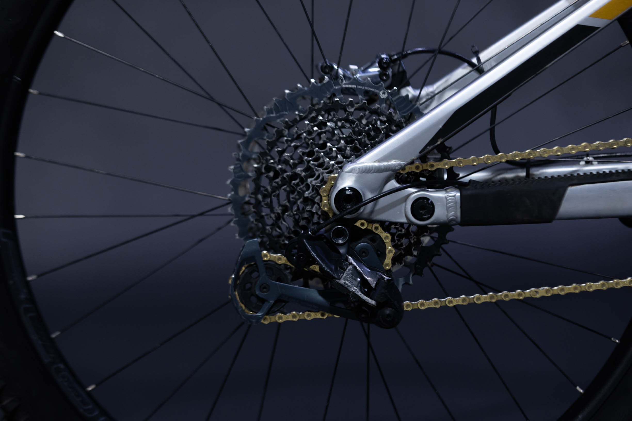 Bicicleta de Montaña Doble Suspensión Transition Spire Rodado 29" Talla Medium (2023) Seminueva