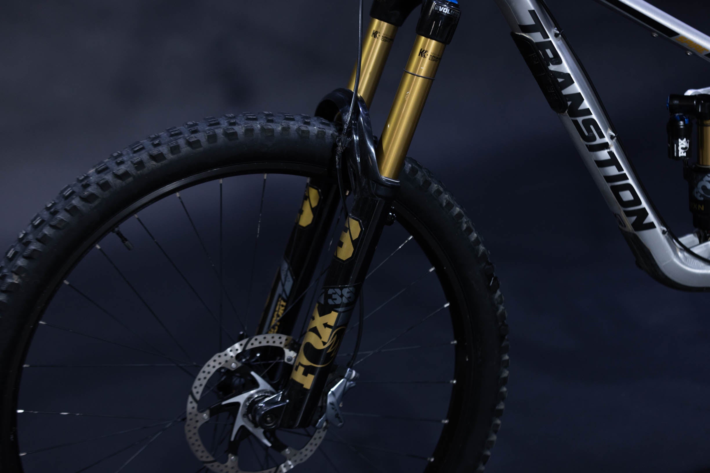 Bicicleta de Montaña Doble Suspensión Transition Spire Rodado 29" Talla Medium (2023) Seminueva