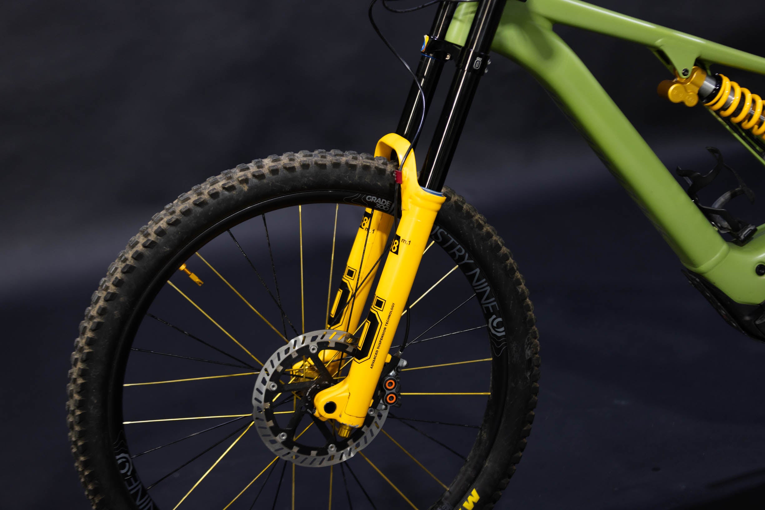 Bicicleta de Montaña Asistida Doble Suspensión Specialized Kenevo 29/27.5" Talla Large S4 (2022) Seminueva