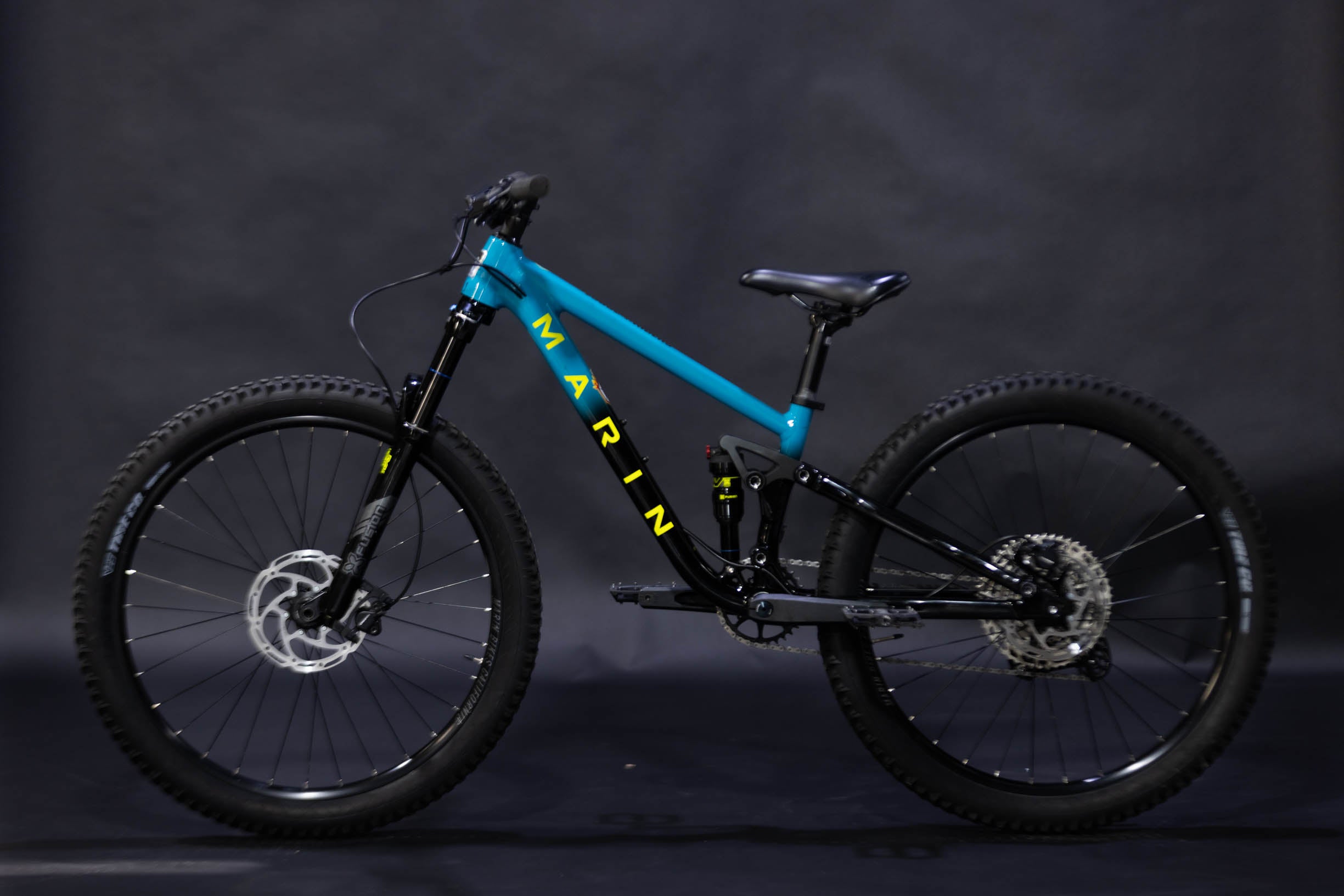 Bicicleta De Montaña Doble Suspension Marin Rift Zone JR 26" Talla XS (2024) Seminueva