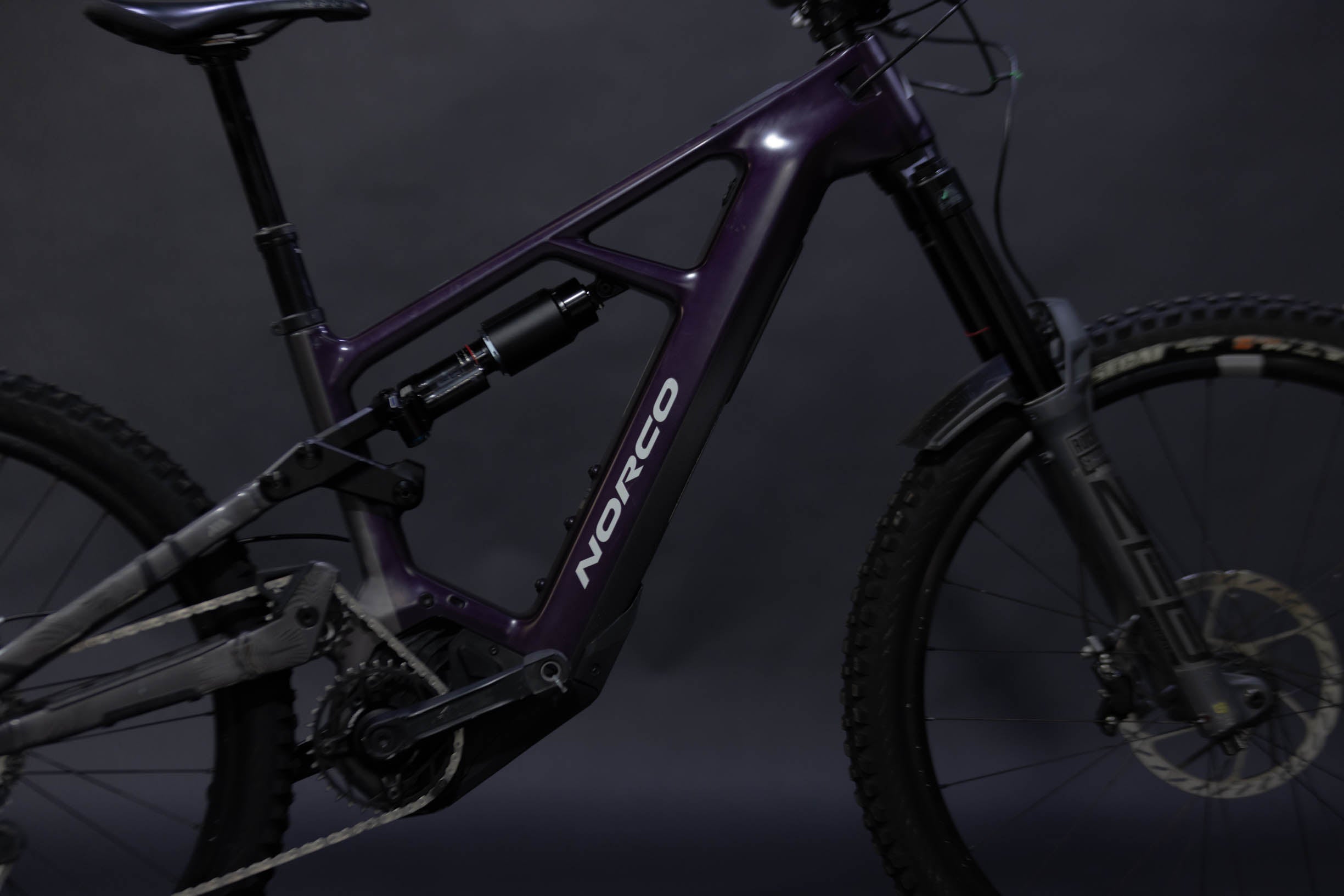 Bicicleta De Montaña asistida Doble Suspension Norco Range 29" Talla S2 (2024) Seminueva
