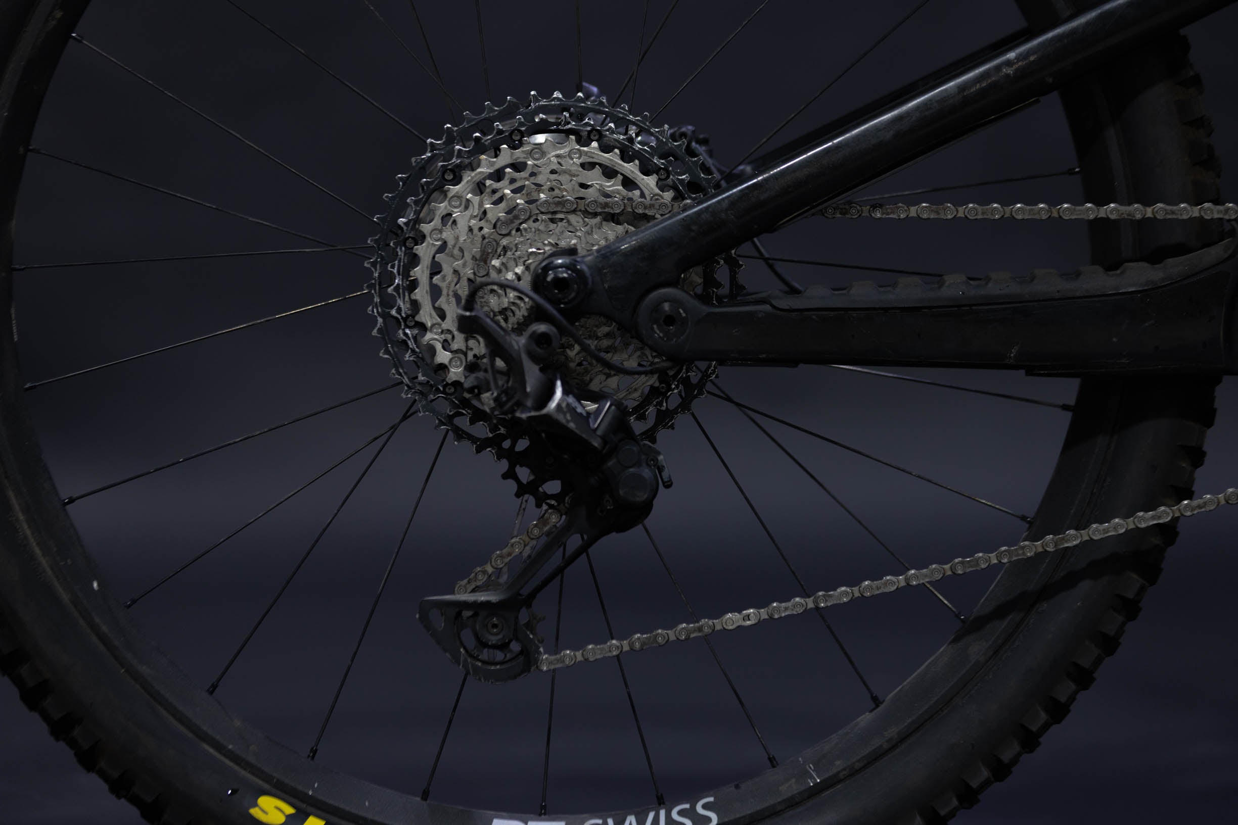 Bicicleta de Montaña Doble Supensión Canyon Spectral CF 29" Talla Medium (2021) Seminueva