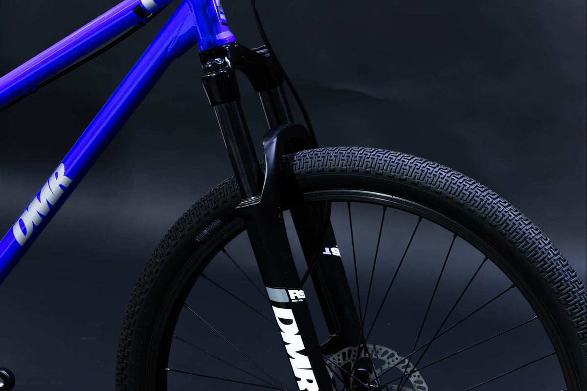 Bicicleta de ciudad Dirt Jump DMR Sect Pro Talla Regular Rodado 26" (2022) Nueva