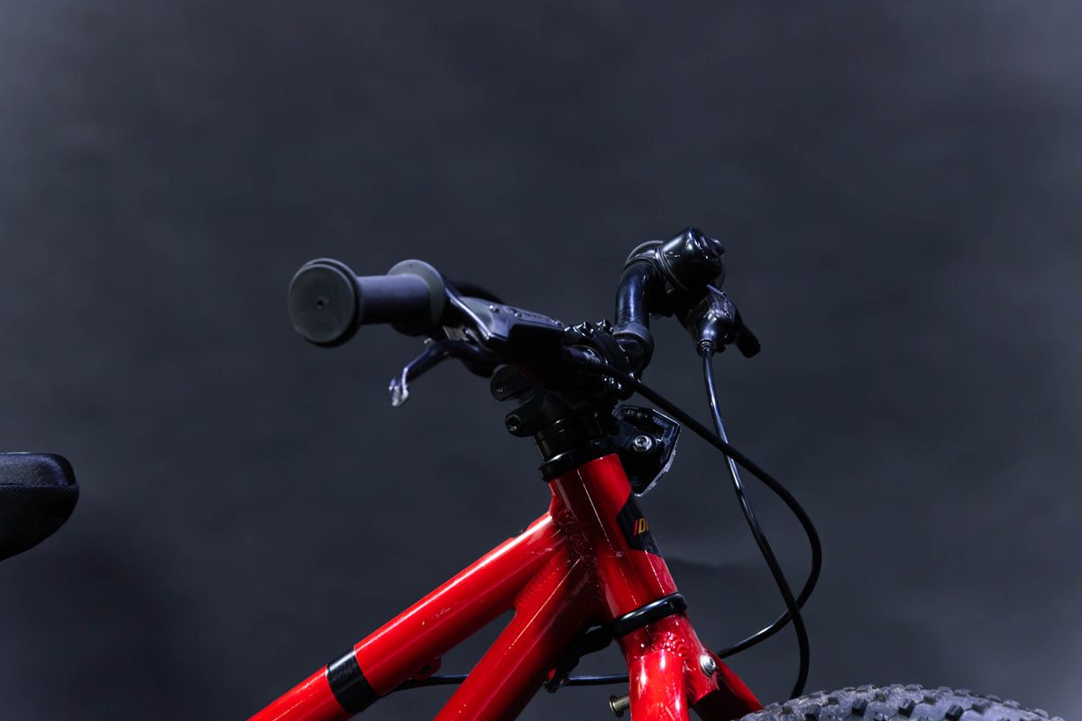 Bicicleta para Niño DMR Sidekick 16/18" Talla Extra Small (2023) Seminueva
