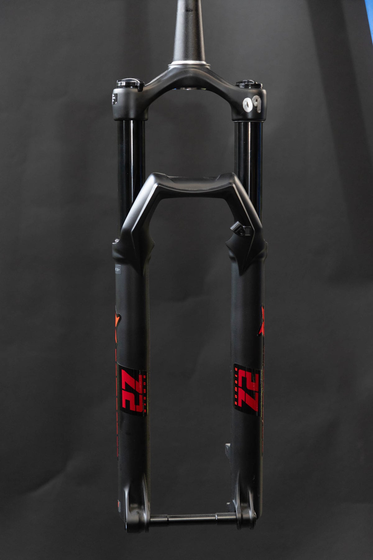 Horquilla Marzocchi 34 Bomber Z2 Rodado 29/130 mm TRH09