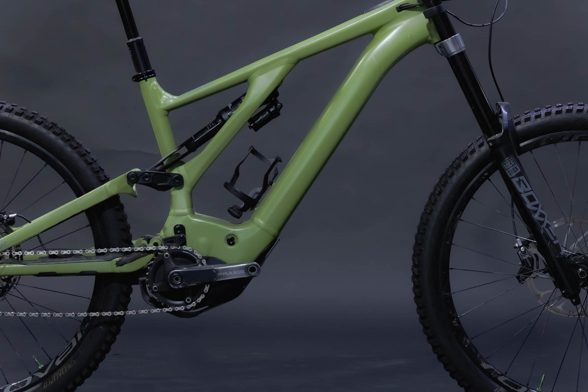 Bicicleta de Montaña Asistida Doble Suspensión Specialized Kenevo 27.5" Talla Large S4 (2022) Seminueva