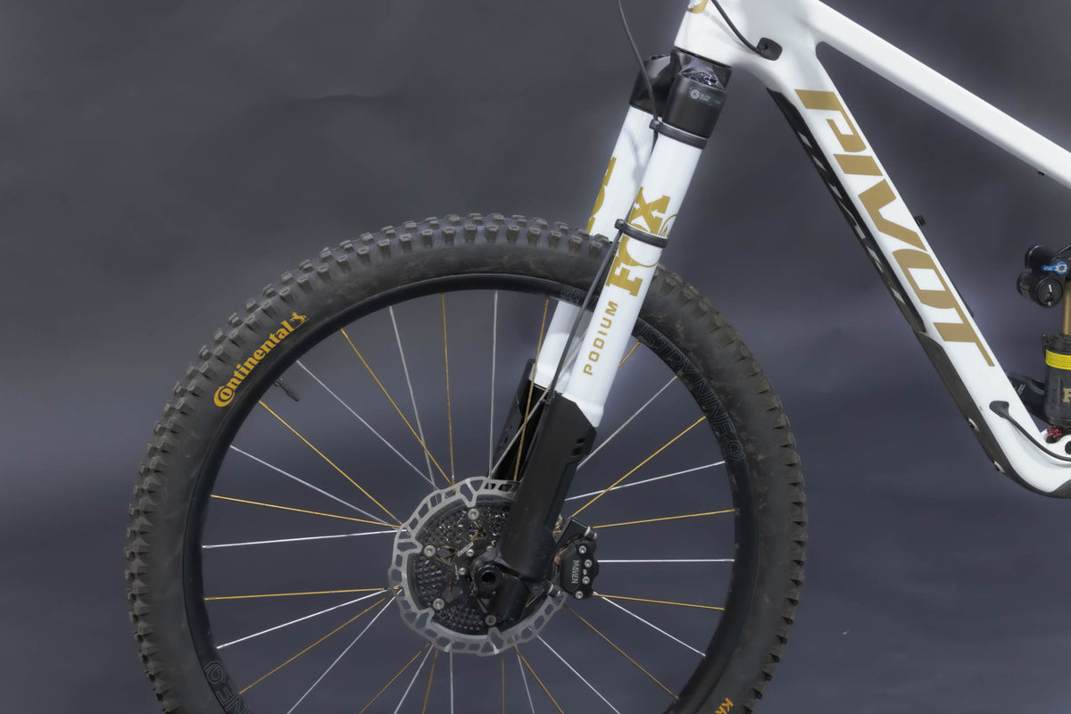 Bicicleta De Montaña Doble Suspensión Pivot Cycles Firebird 29" Talla Medium (2025) Seminueva