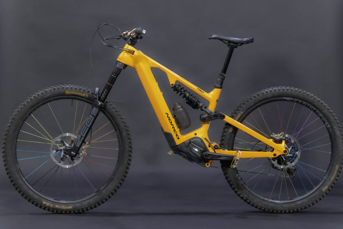 Bicicleta De Montaña asistida Doble Suspension Norco Range 29" Talla M/L (2024) Seminueva