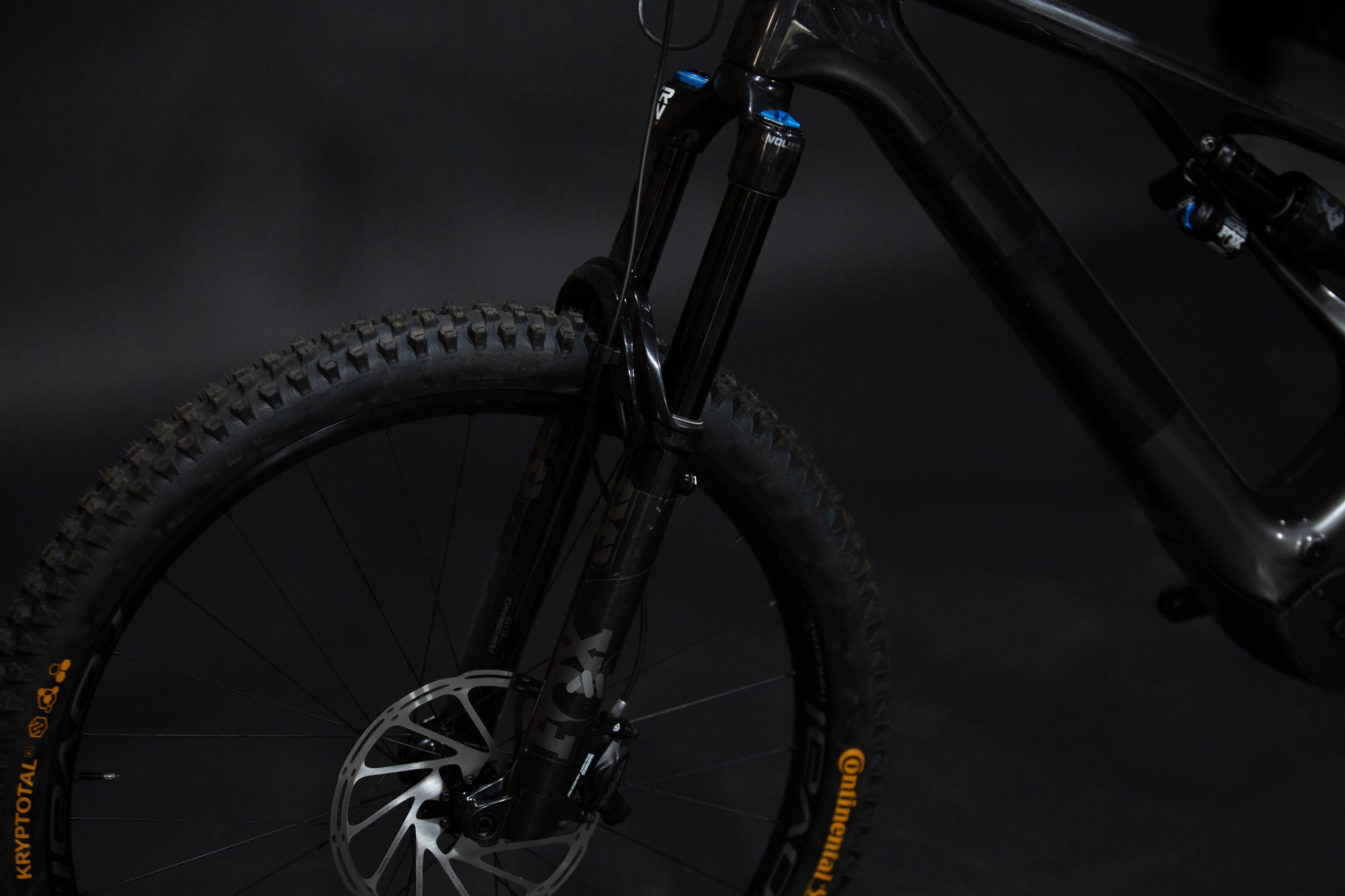 Bicicleta de Montaña Asistida Doble Suspensión Specialized Turbo Levo 29/27.5" Talla X-Large S5 (2022) Seminueva