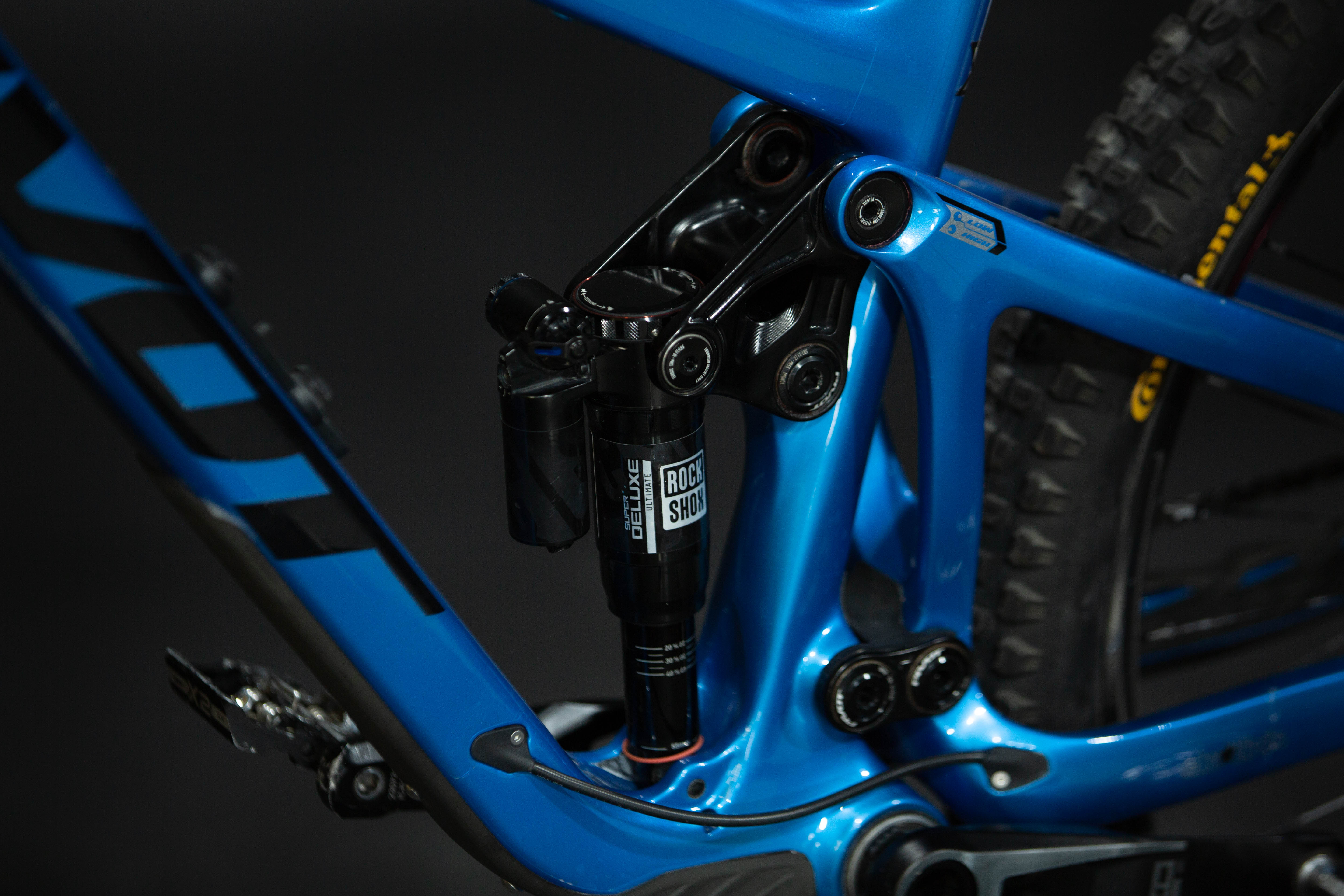 Bicicleta de Montaña Doble Suspensión Pivot Switchblade 29" Talla Large (2023) Seminueva