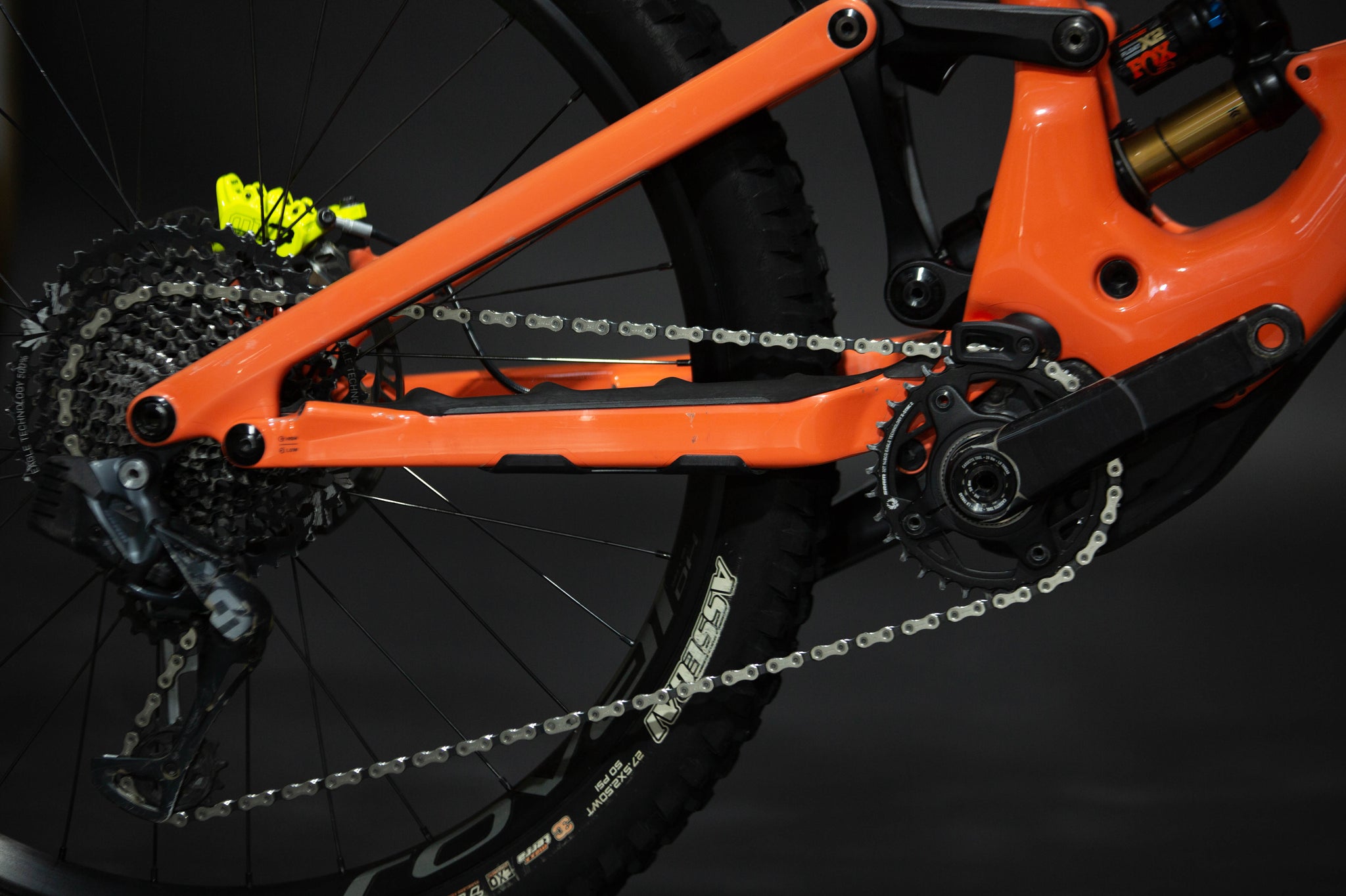 Bicicleta de Montaña Asistida Doble Suspensión Specialized Kenevo SL 29/27.5" Talla Medium S3 (2023) Seminueva