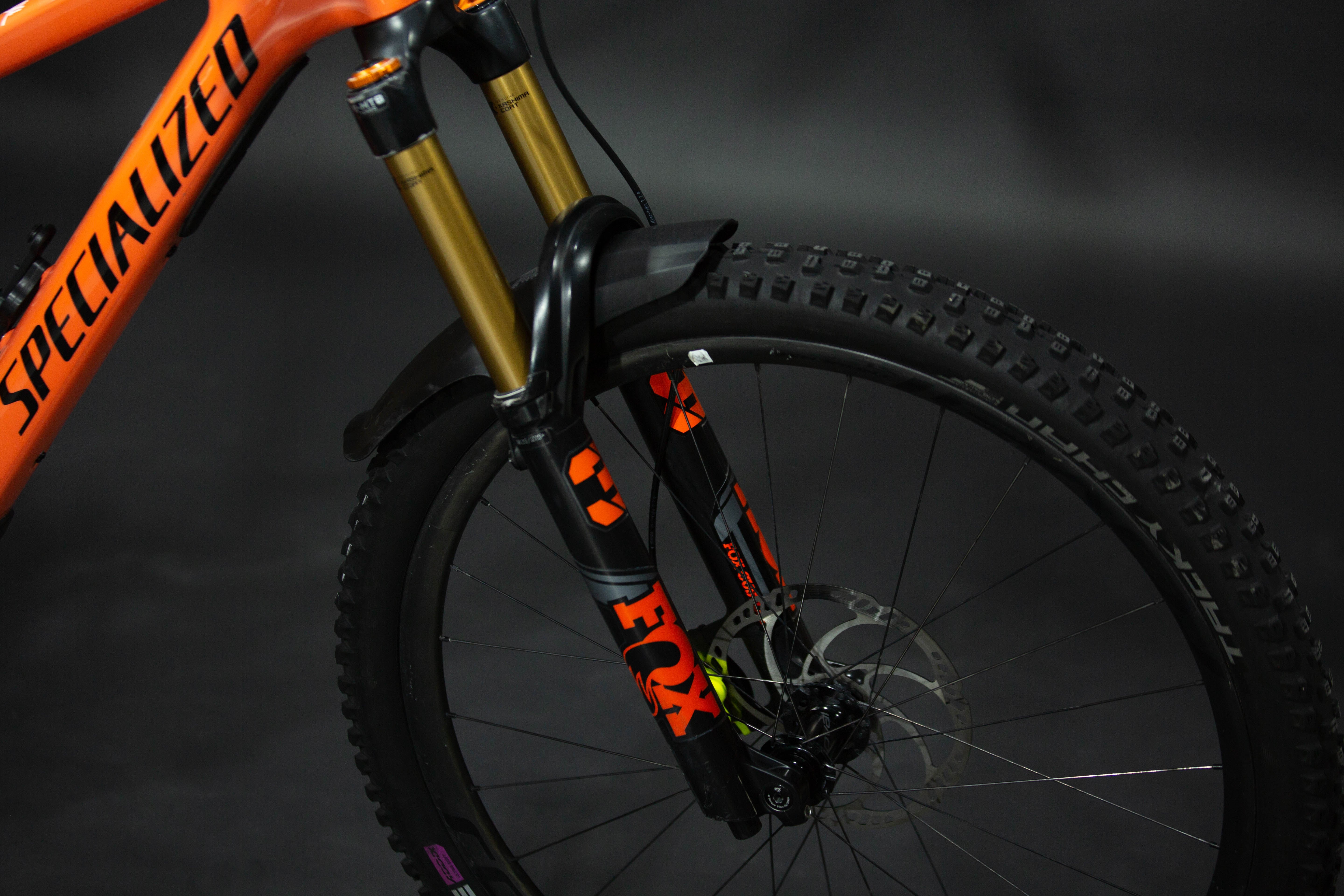 Bicicleta de Montaña Asistida Doble Suspensión Specialized Kenevo SL 29/27.5" Talla Medium S3 (2023) Seminueva