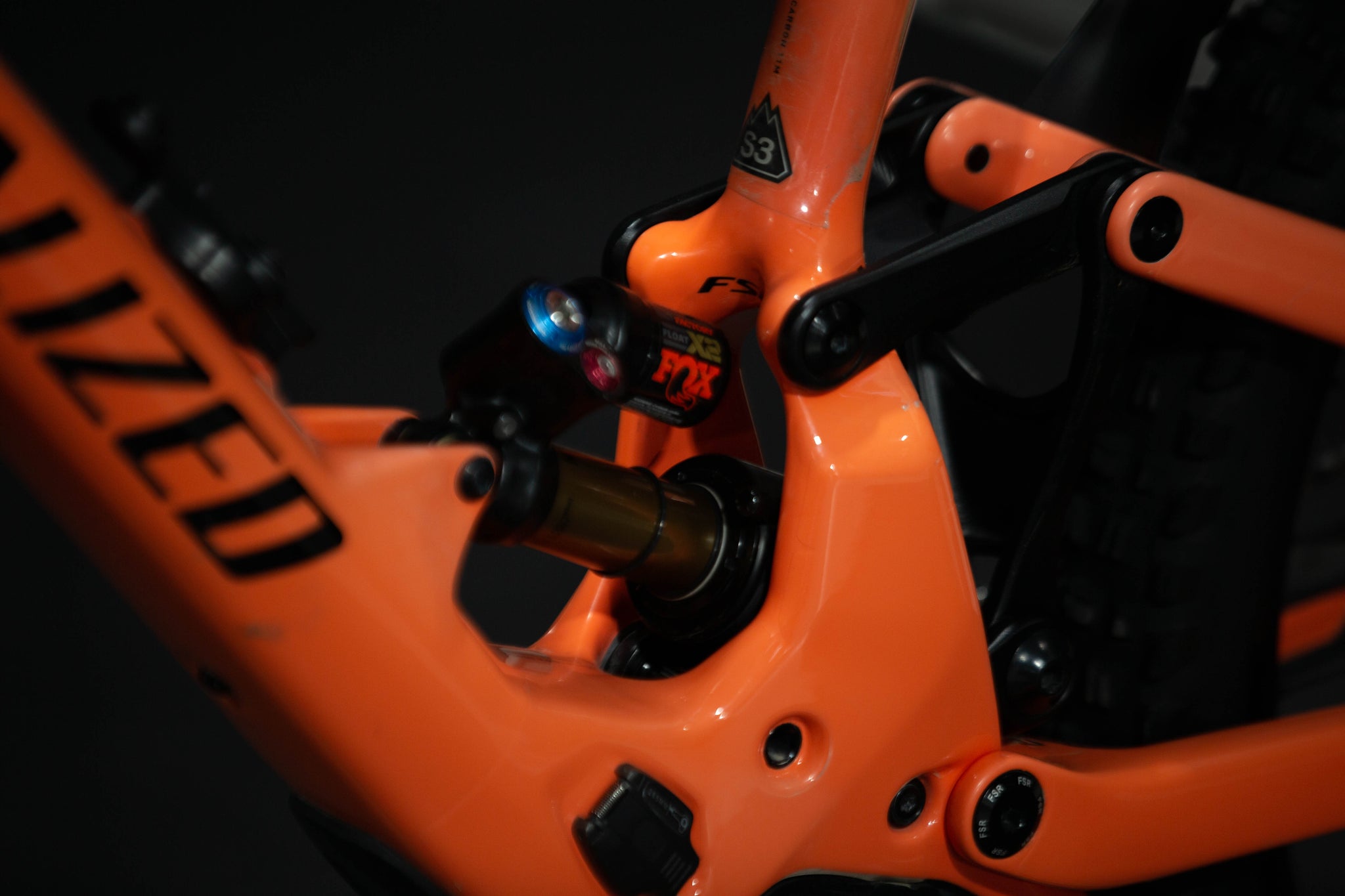 Bicicleta de Montaña Asistida Doble Suspensión Specialized Kenevo SL 29/27.5" Talla Medium S3 (2023) Seminueva