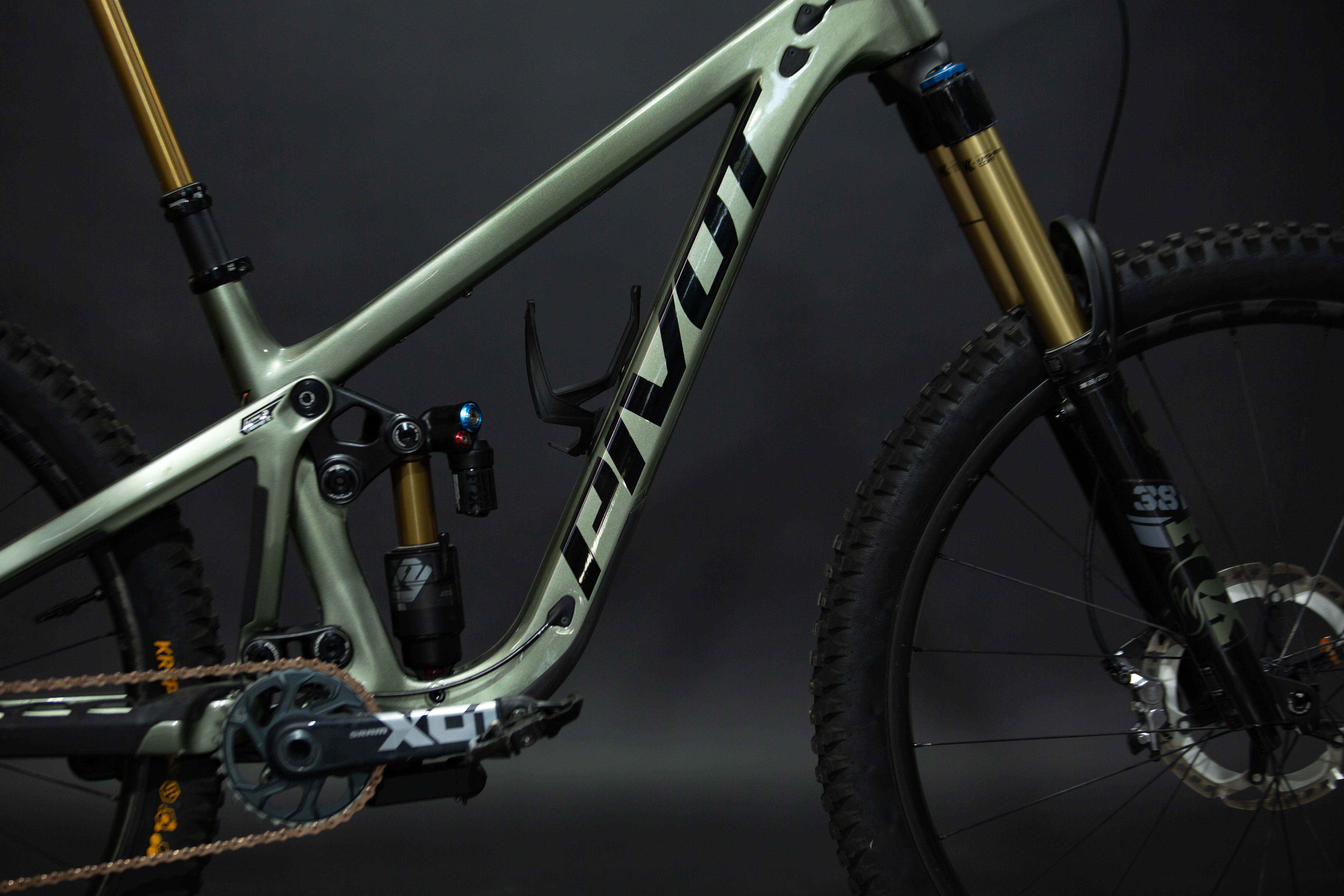 Bicicleta De Montaña Doble Suspensión Pivot Cycles Firebird 29" Talla Small (2024) Seminueva