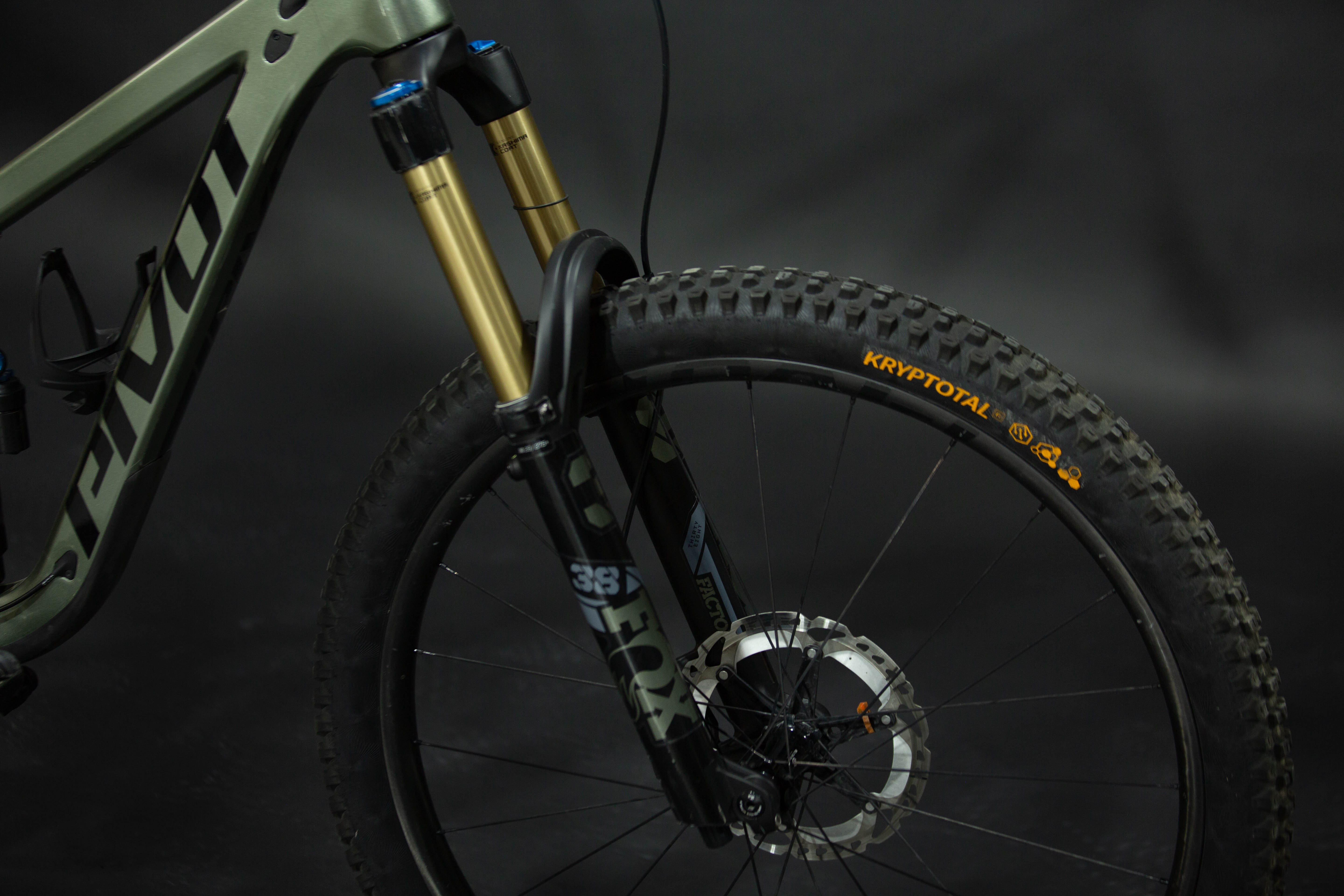 Bicicleta De Montaña Doble Suspensión Pivot Cycles Firebird 29" Talla Small (2024) Seminueva