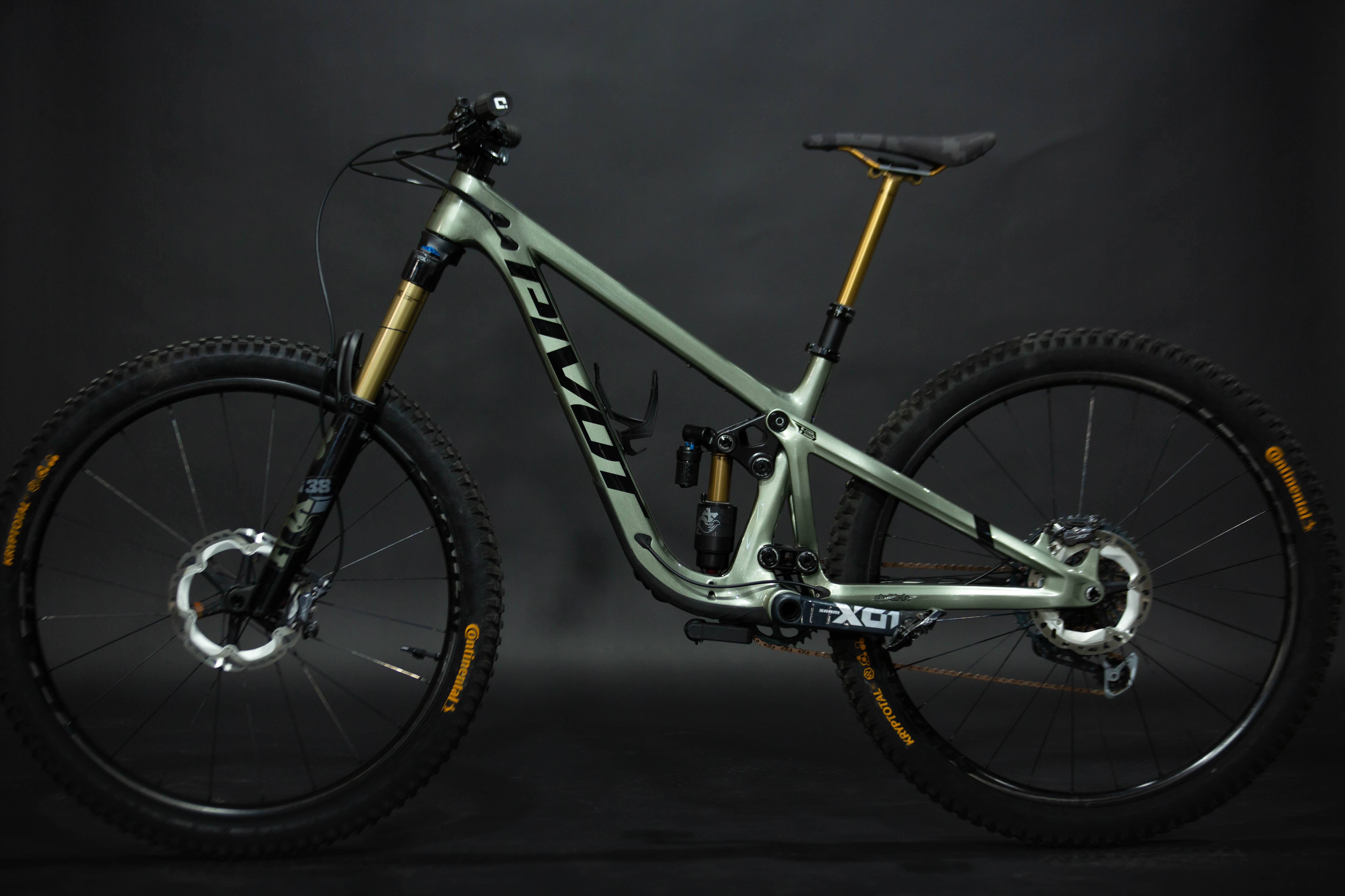Bicicleta De Montaña Doble Suspensión Pivot Cycles Firebird 29" Talla Small (2024) Seminueva