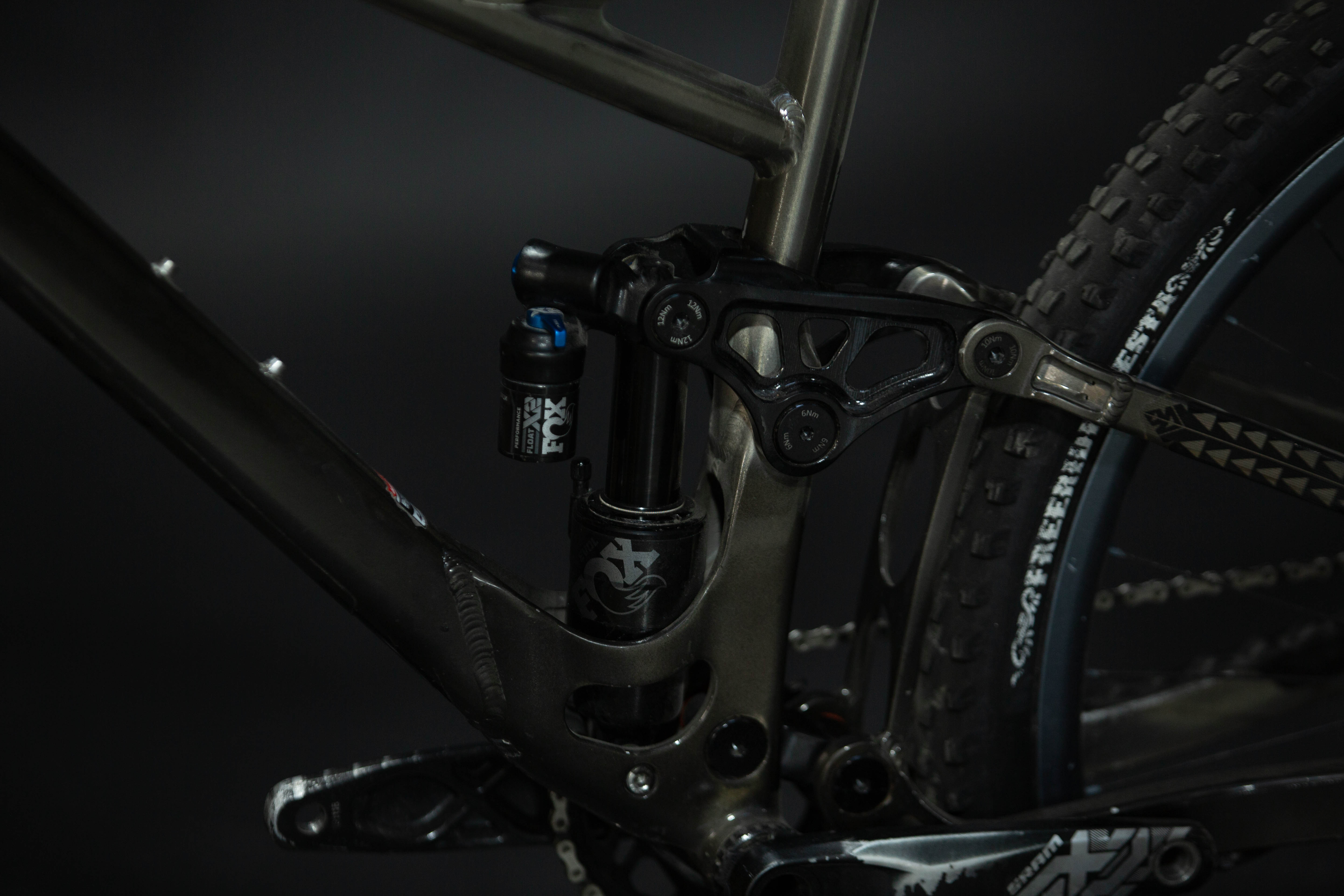 Bicicleta De Montaña Doble Suspensión Banshee Titan 29/27.5" Talla Large (2022) Seminueva