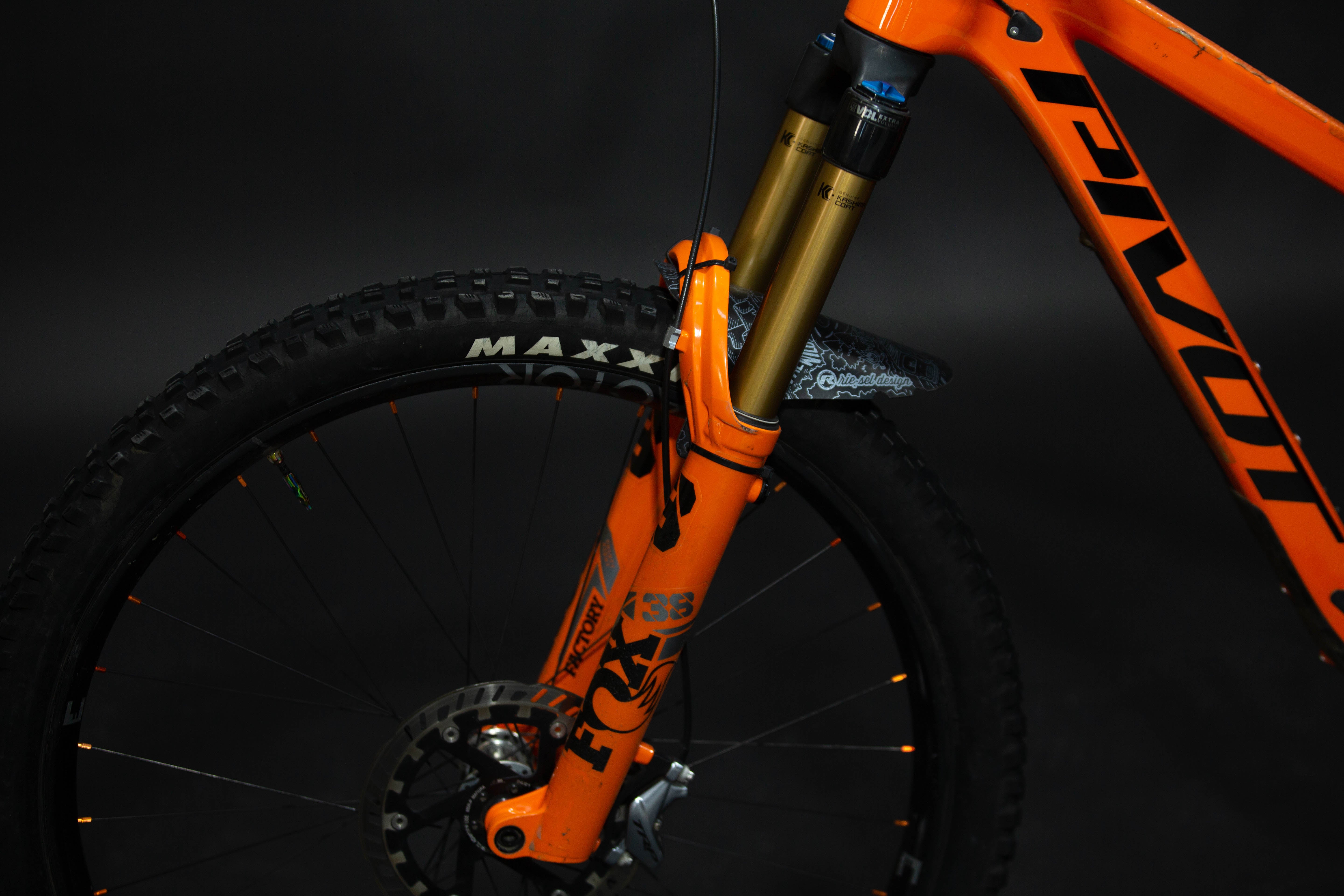 Bicicleta De Montaña Doble Suspensión Pivot Cycles Firebird 29" Talla Medium (2022) Seminueva