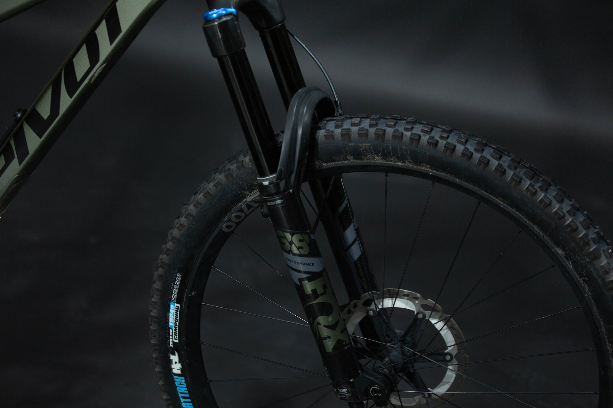 Bicicleta De Montaña Doble Suspensión Pivot Cycles Firebird 29" Talla X-Large (2023) Seminueva