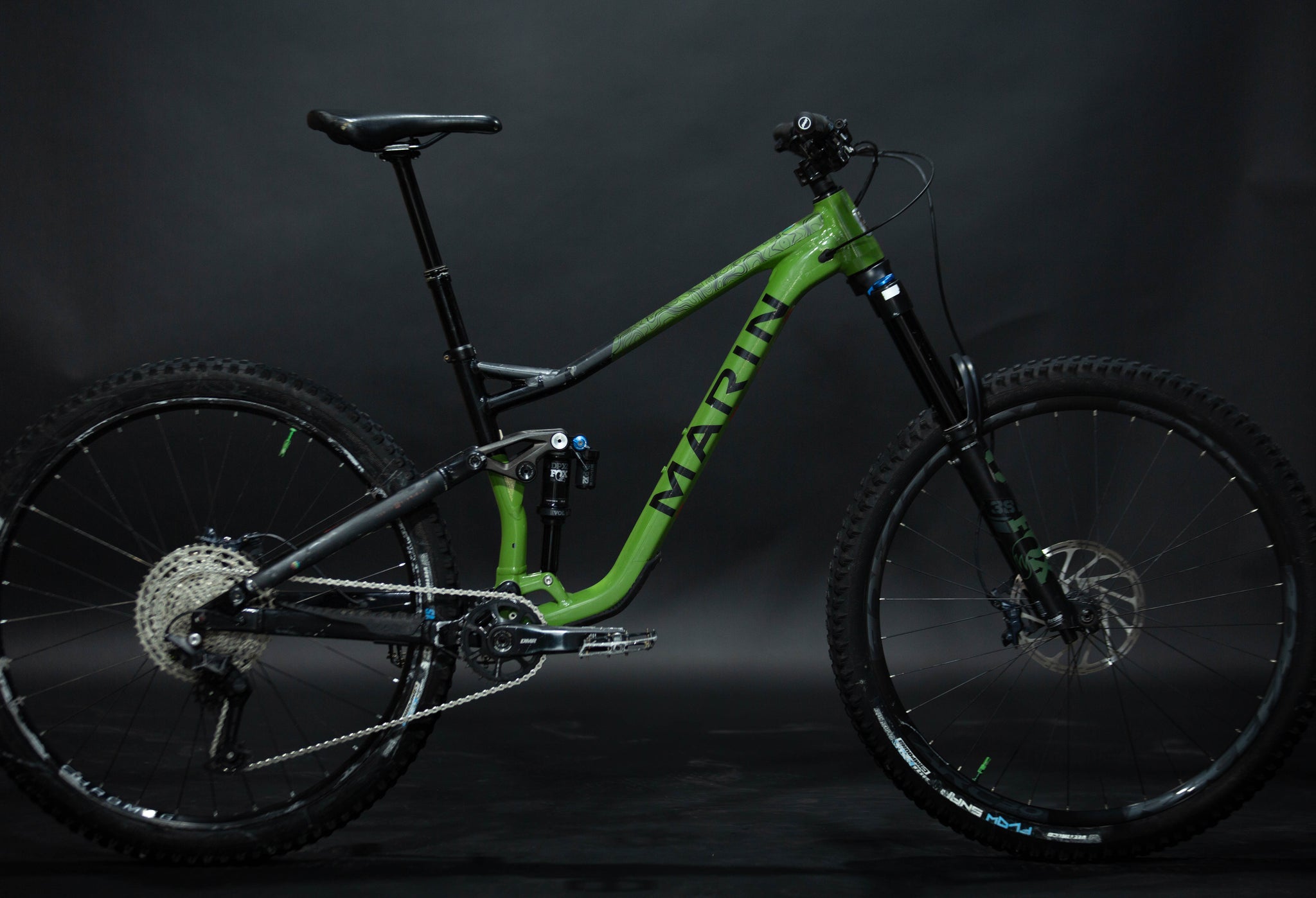 Bicicleta de Montaña Doble Suspensión Marin Bikes Alpine Trail 7 29" Talla Large (2023) Seminueva