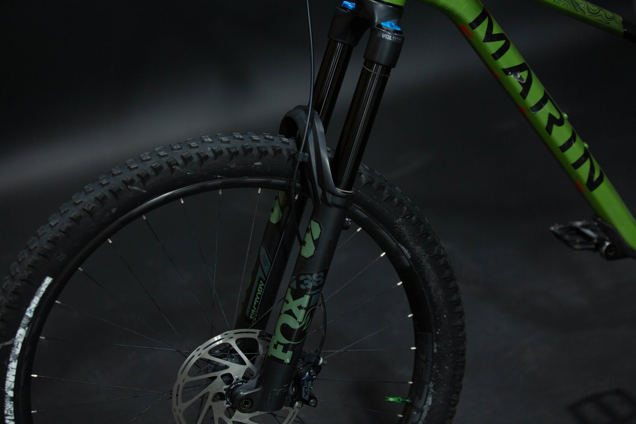 Bicicleta de Montaña Doble Suspensión Marin Bikes Alpine Trail 7 29" Talla Large (2023) Seminueva