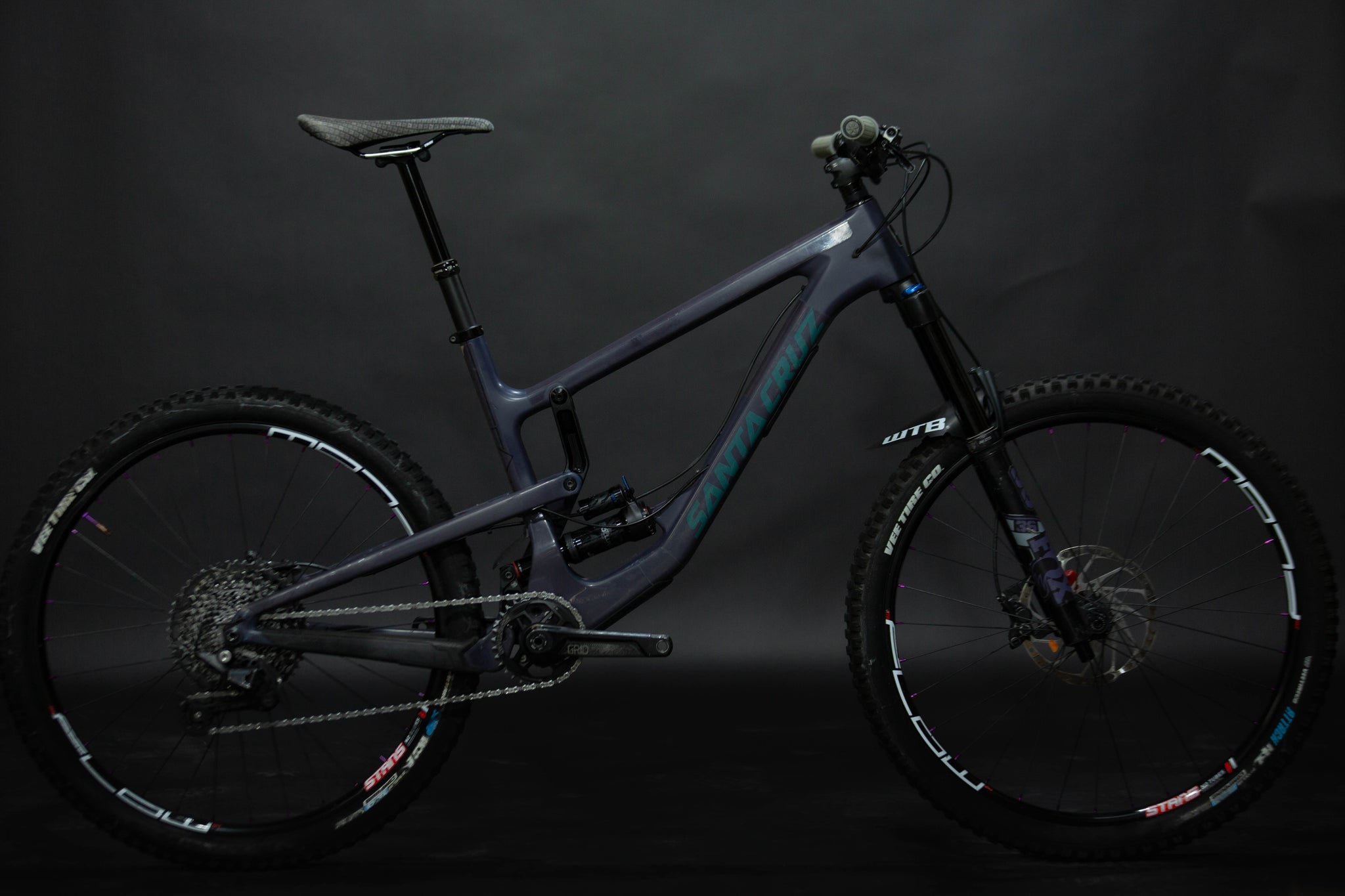 Bicicleta de Montaña Doble Supensión Santa Cruz Nomad 27.5" Talla Large (2020) Seminueva