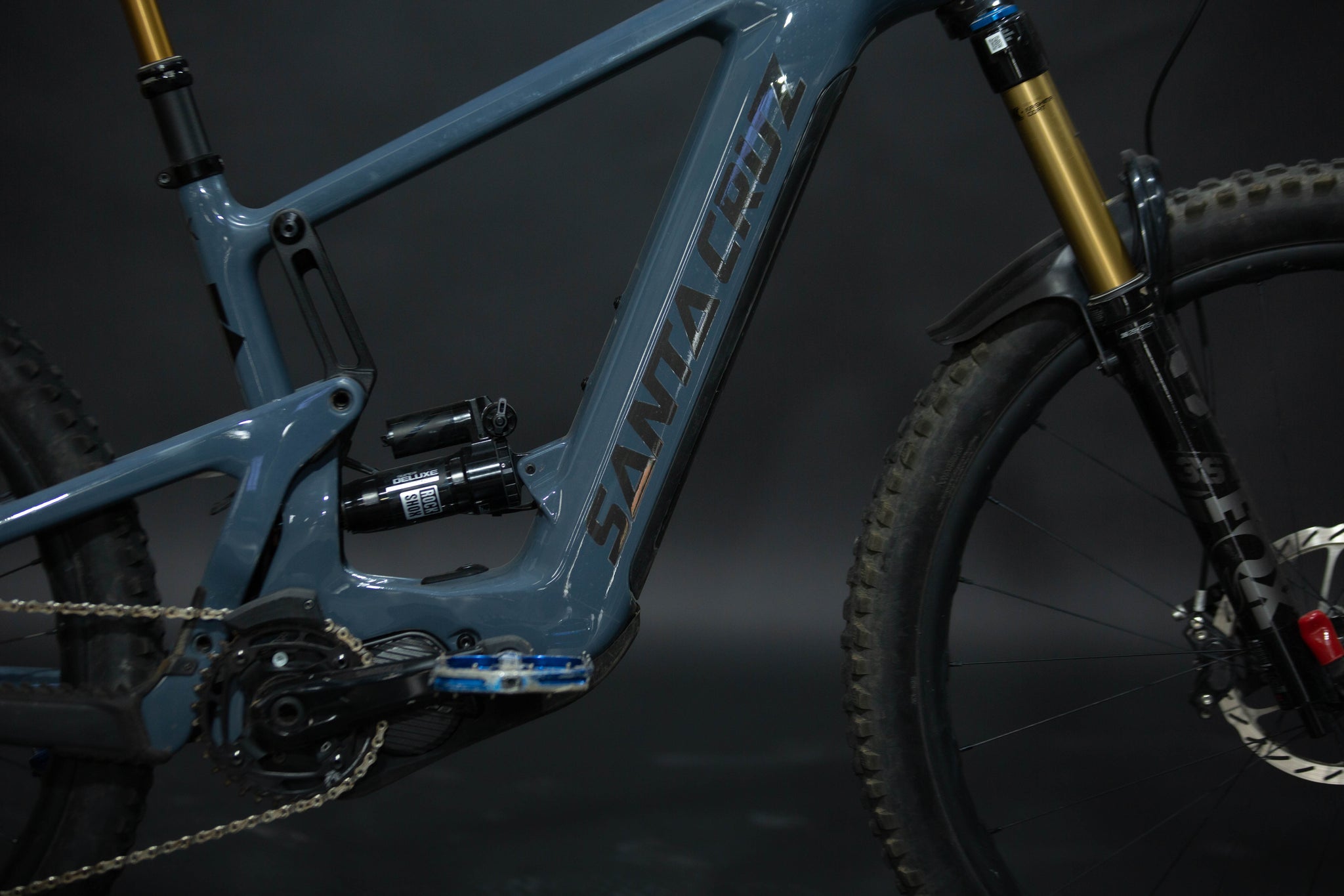 Bicicleta de Montaña Asistida Doble Suspensión Santa Cruz Heckler CC 29/27.5" Talla Medium (2023)Seminueva