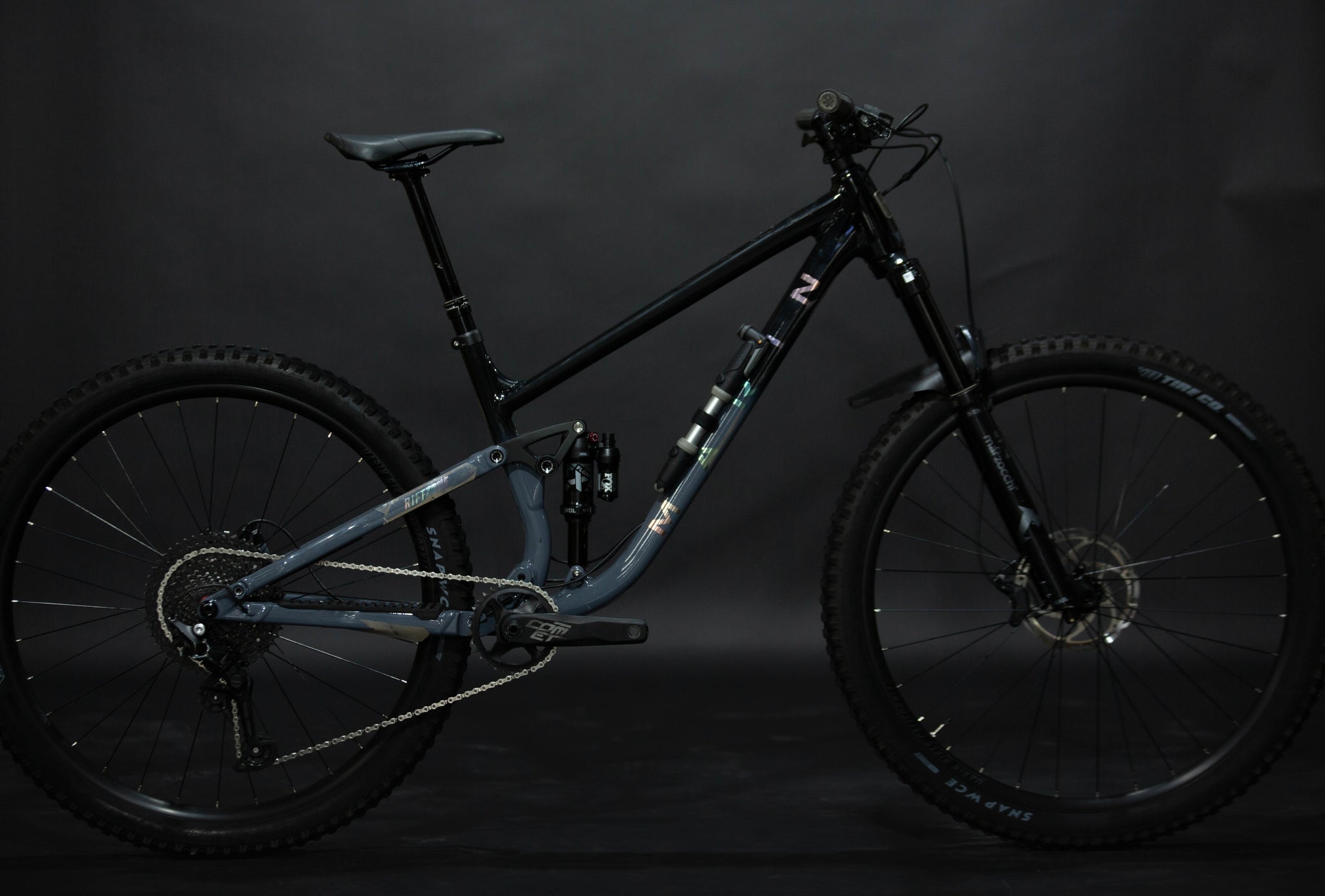 Bicicleta De Montaña Doble Suspension Marin Rift Zone XR 29" Talla Large (2025) Seminueva