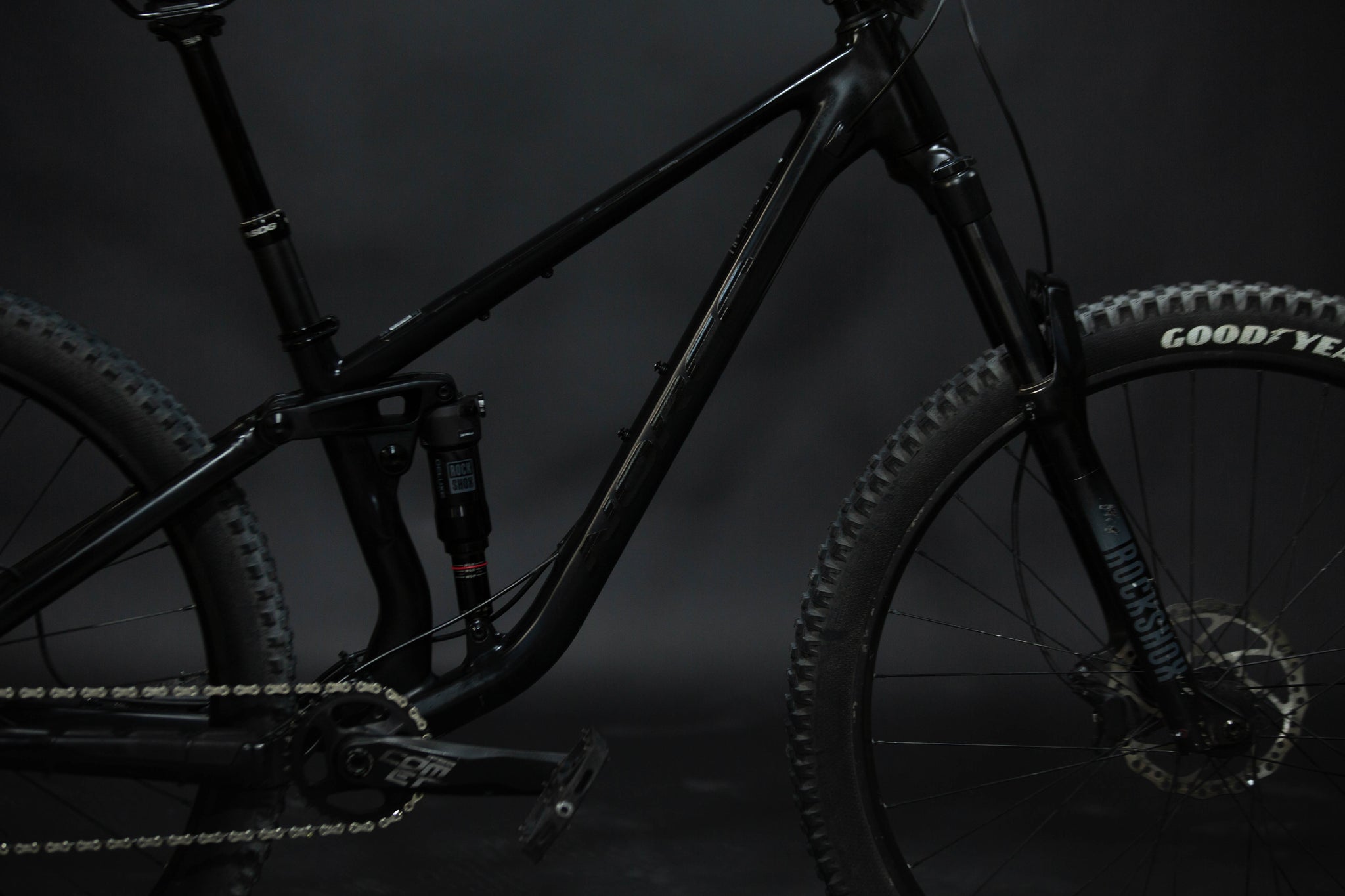 Bicicleta De Montaña Doble Suspension Norco Fluid 29" Talla Small (2023) Seminueva