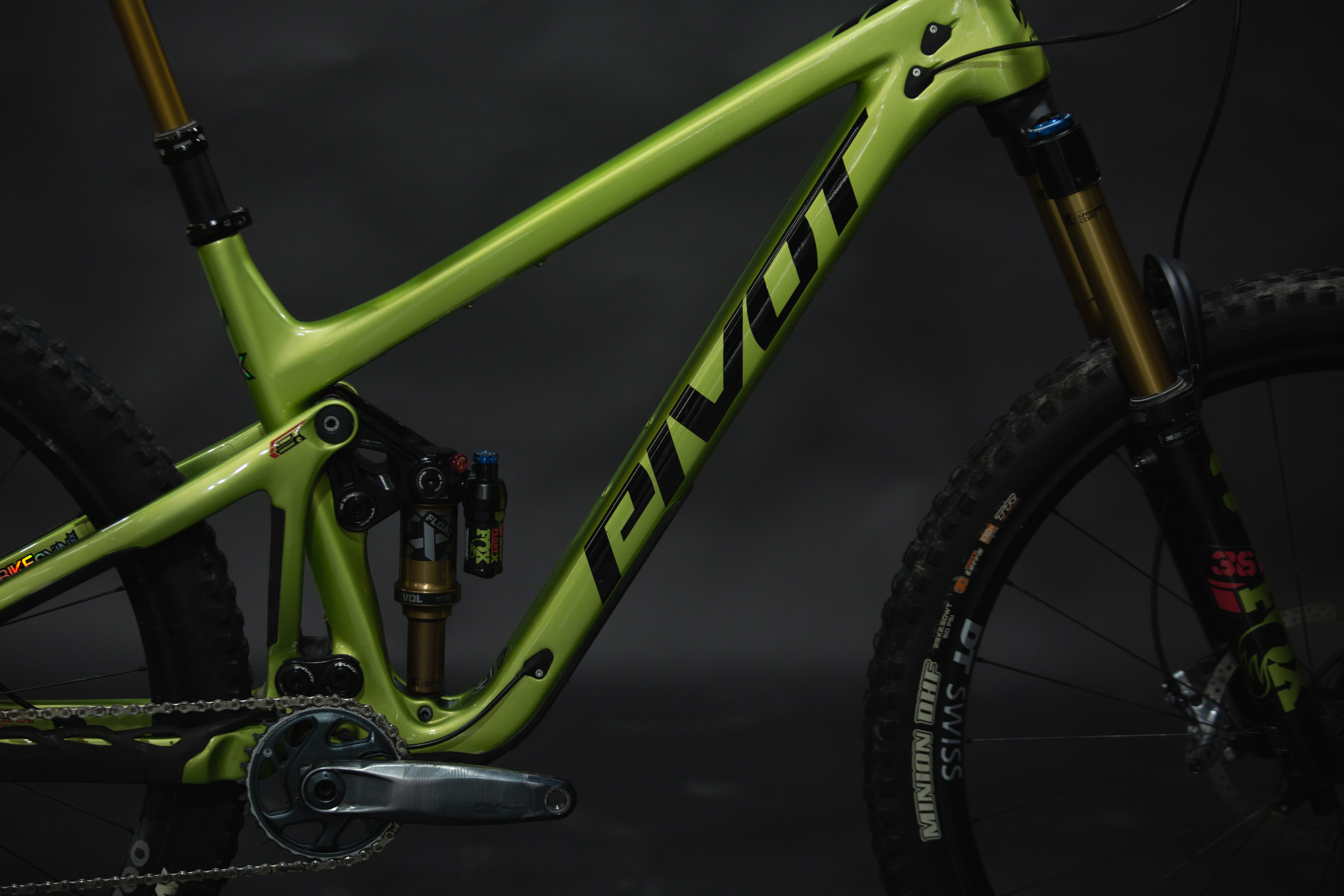 Bicicleta de Montaña Doble Suspensión Pivot Switchblade 29" Talla Large (2023) Seminueva