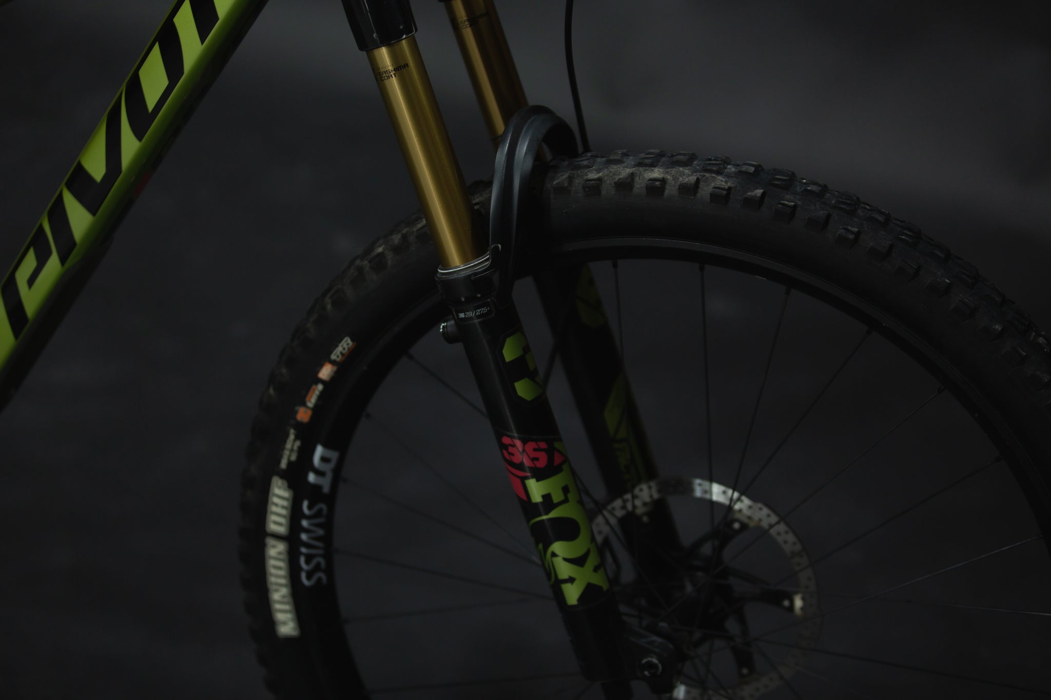 Bicicleta de Montaña Doble Suspensión Pivot Switchblade 29" Talla Large (2023) Seminueva