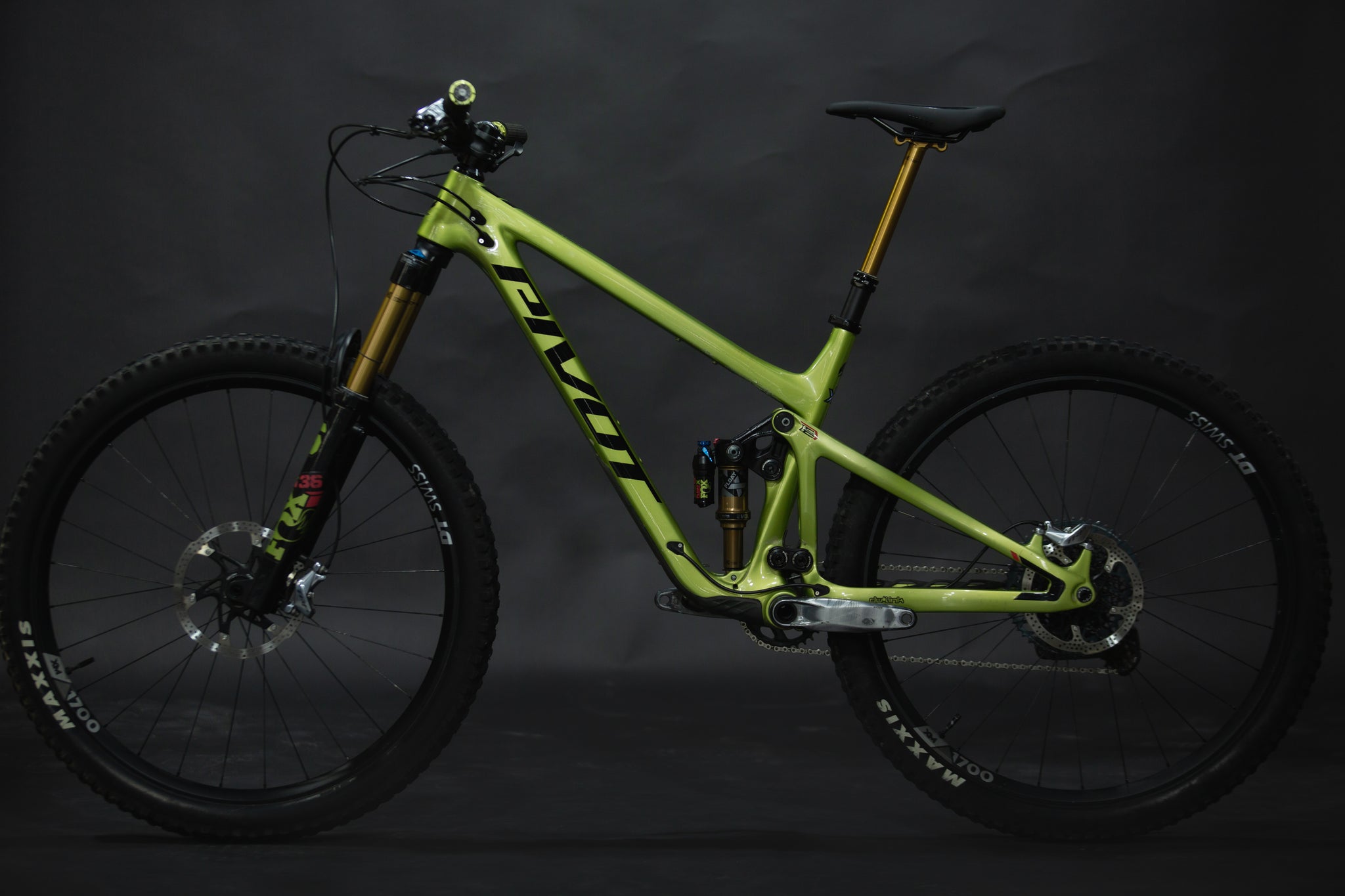 Bicicleta de Montaña Doble Suspensión Pivot Switchblade 29" Talla Large (2023) Seminueva