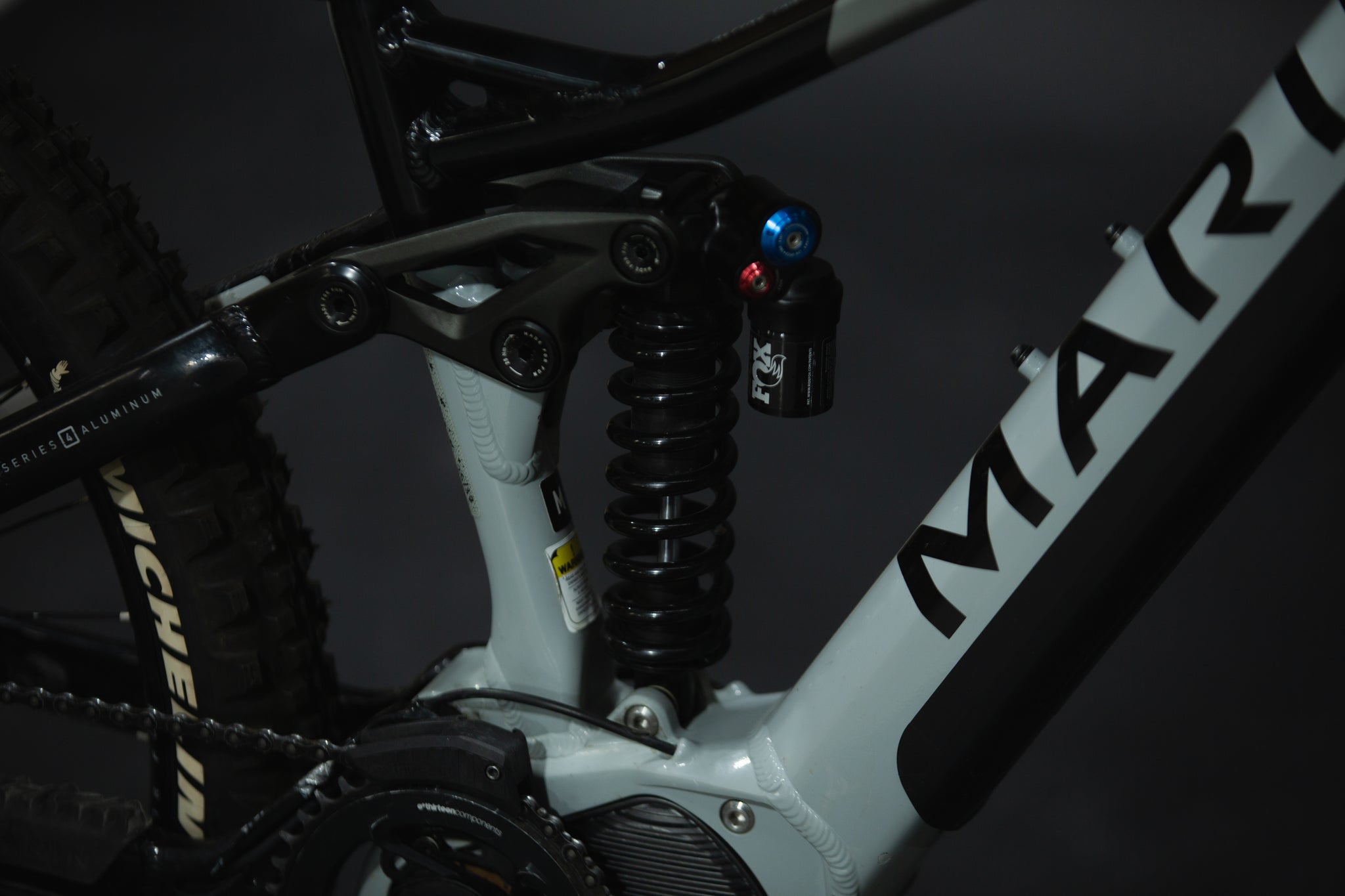 Bicicleta de Montaña Asistida Doble Suspensión Marin Alpine Trail E2 29/27.5" TallaMedium (2022) Seminueva