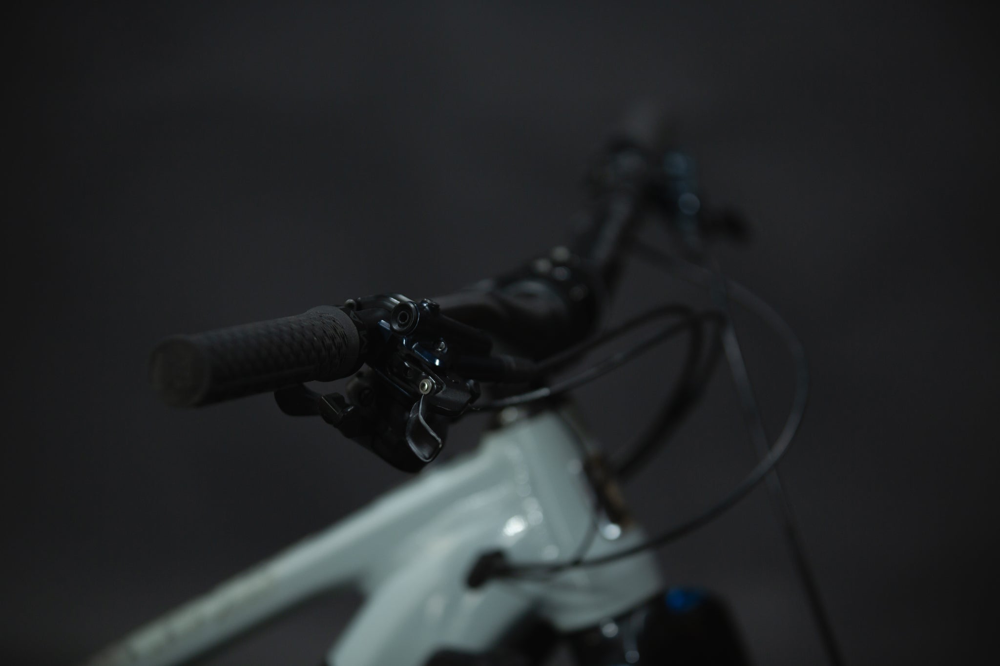 Bicicleta de Montaña Asistida Doble Suspensión Marin Alpine Trail E2 29/27.5" TallaMedium (2022) Seminueva