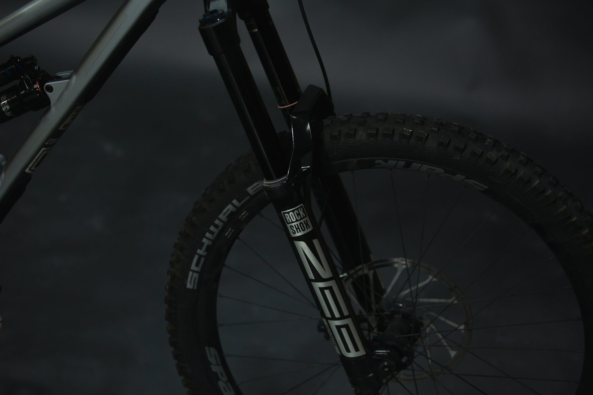 Bicicleta de Montaña Doble Suspension Commencal Clash 27.5" Talla Small (2021) Seminueva