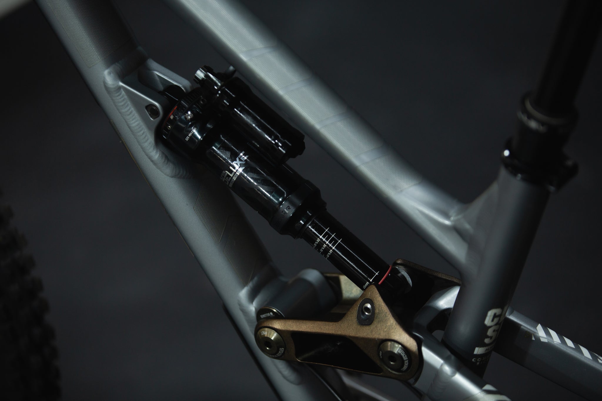 Bicicleta de Montaña Doble Suspension Commencal Clash 27.5" Talla Small (2021) Seminueva